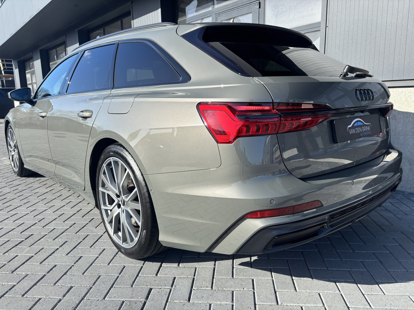 Audi