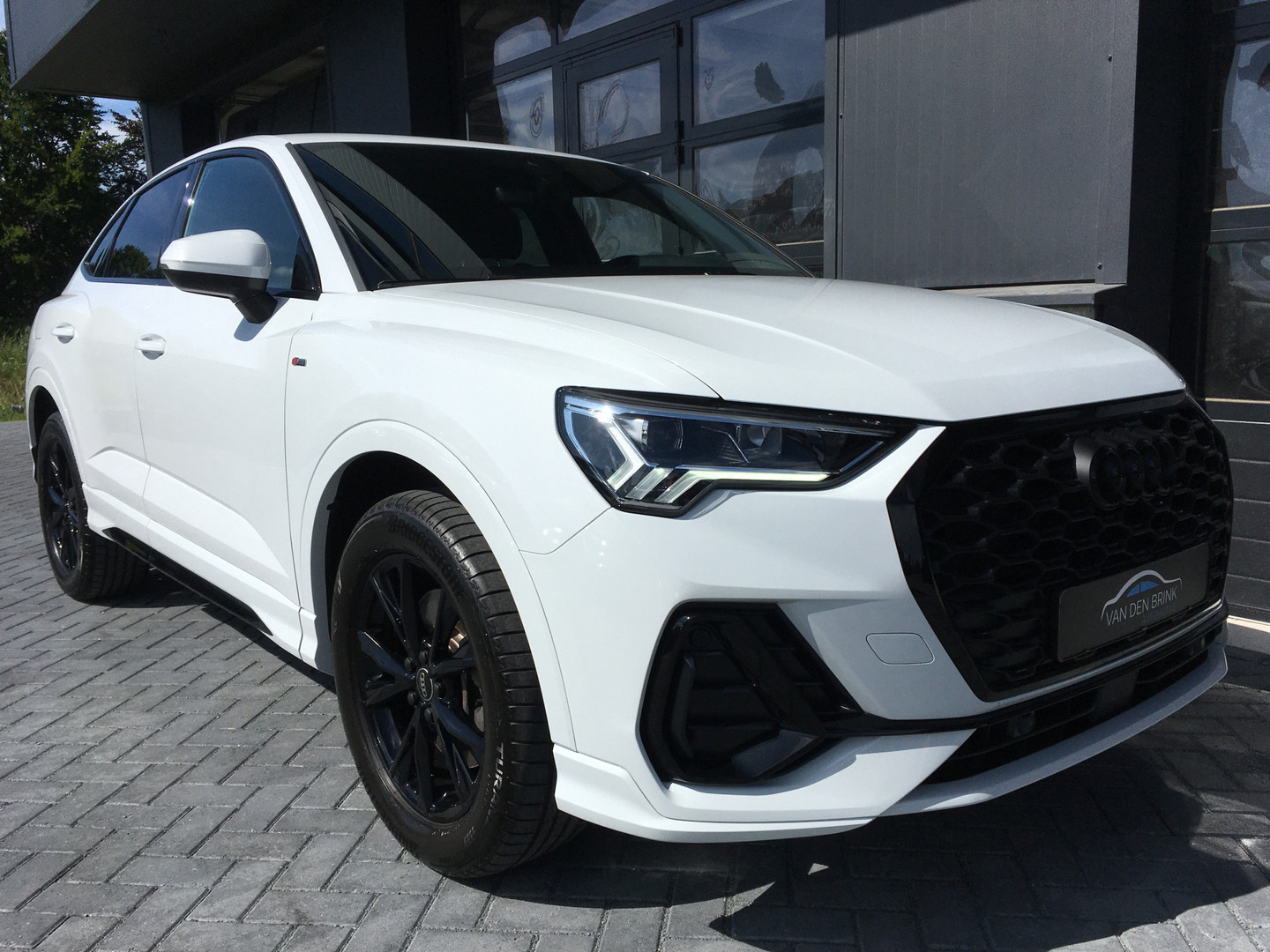 Audi Audi