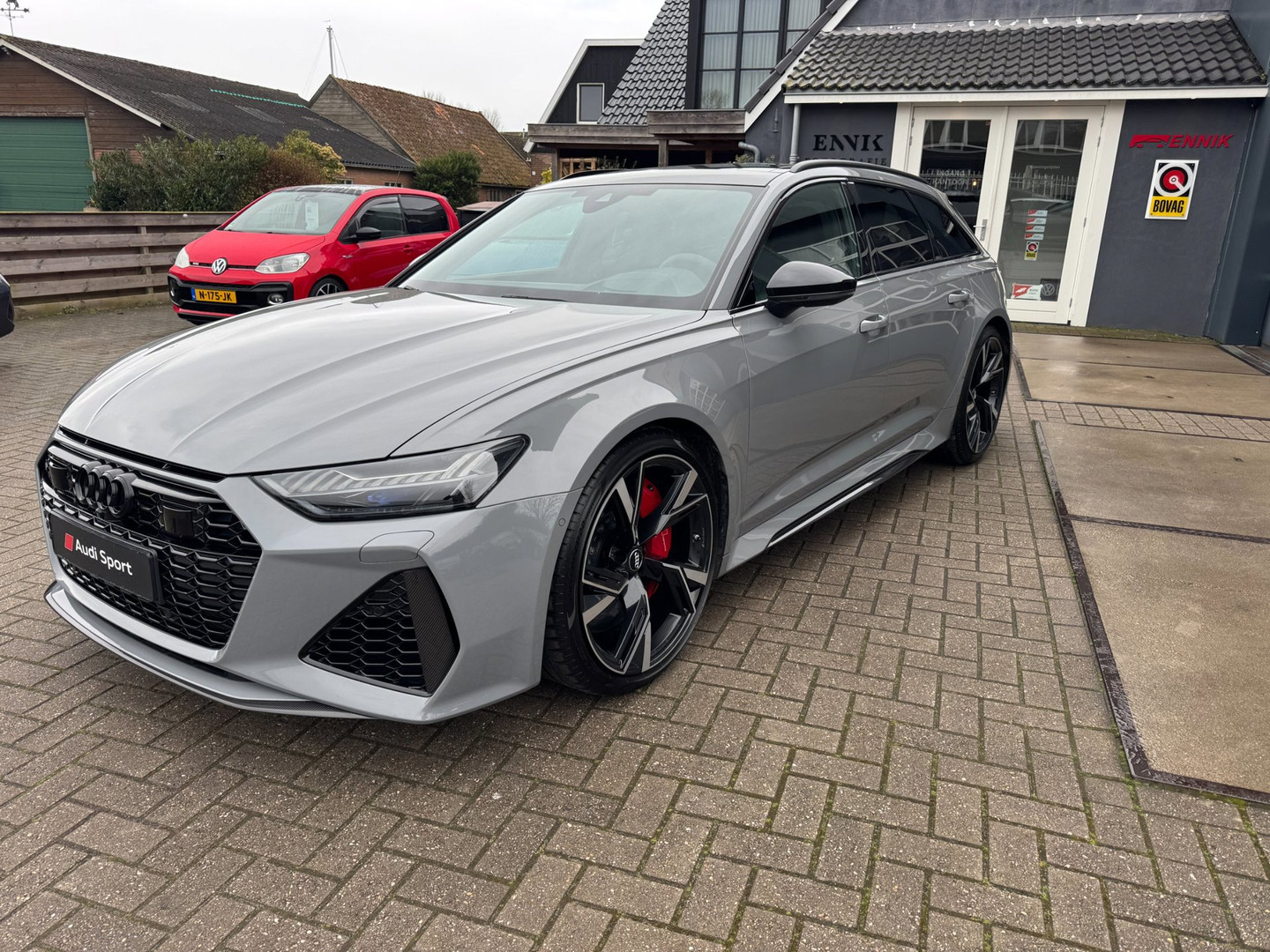 Audi