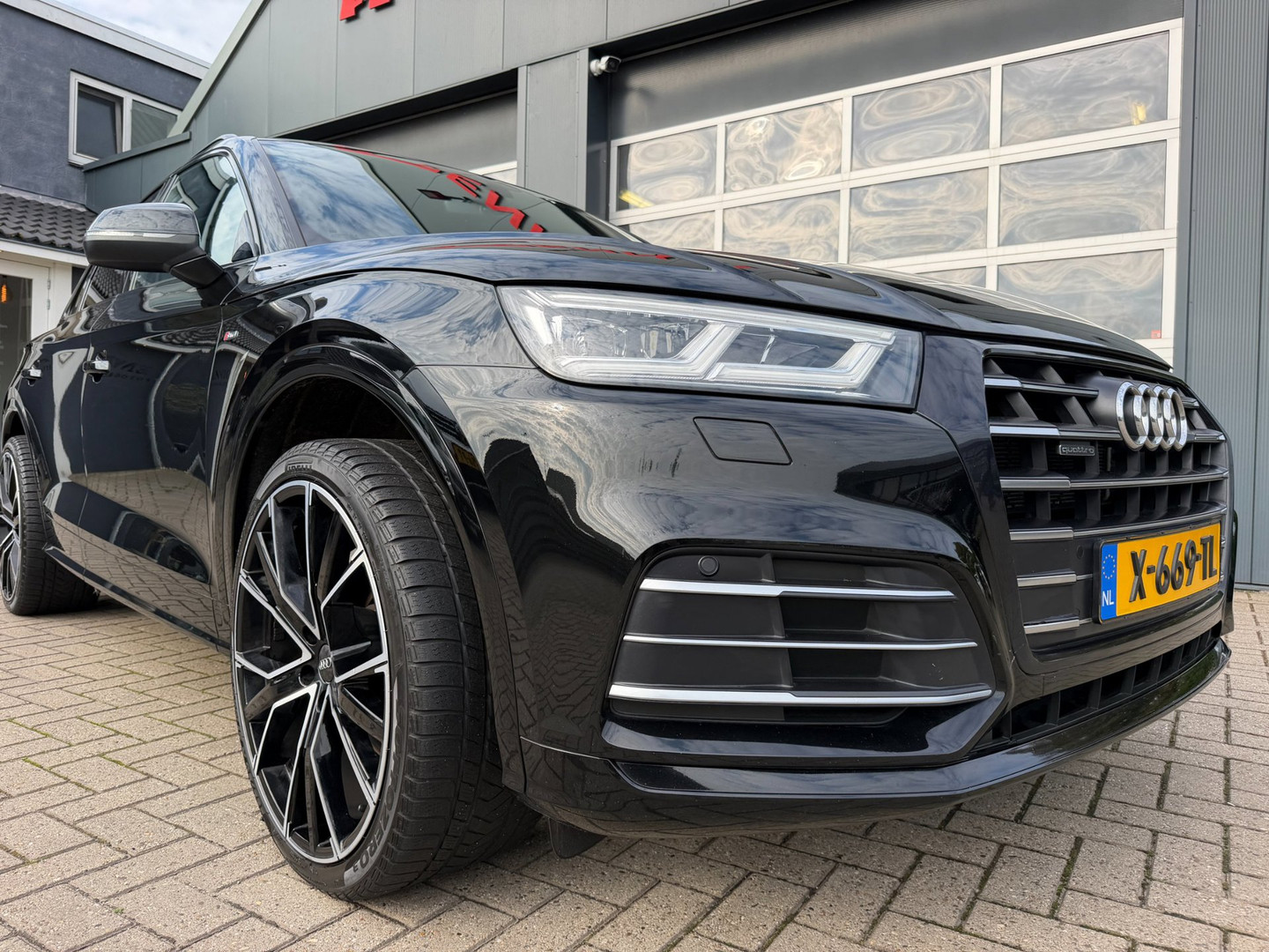 Audi