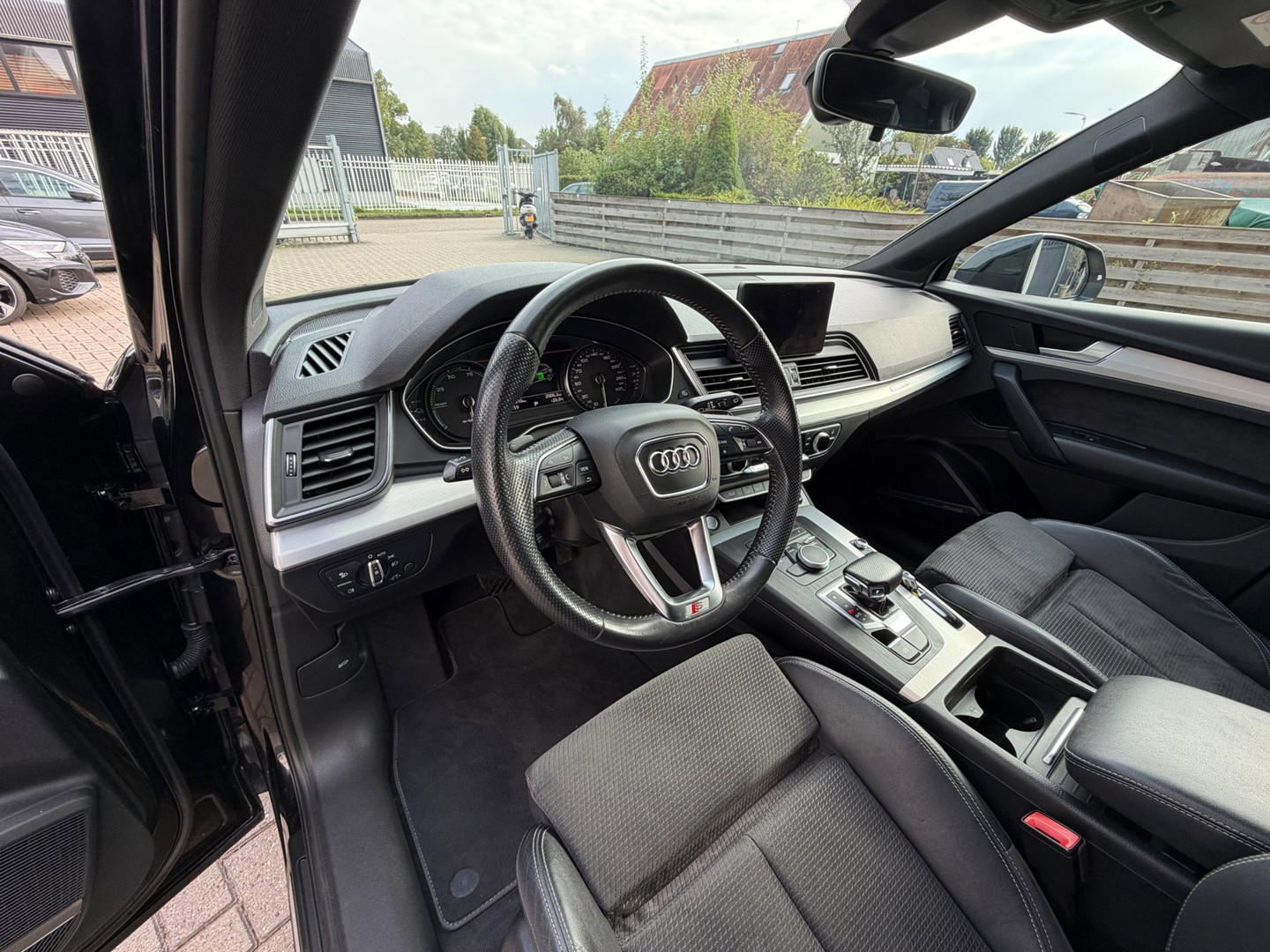Audi