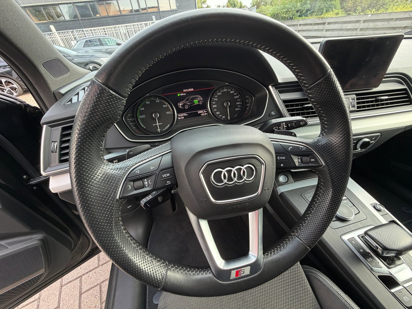 Audi
