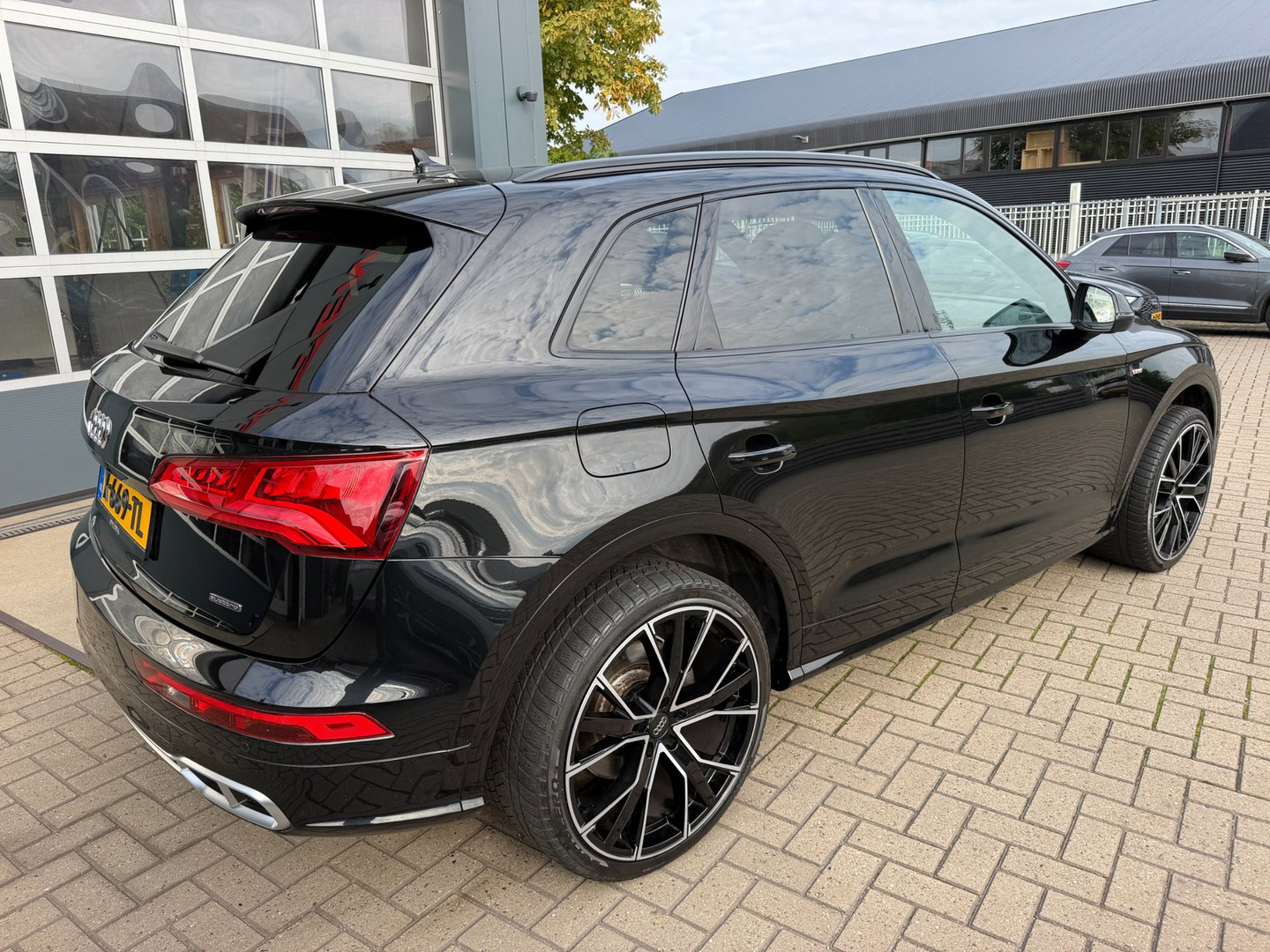 Audi