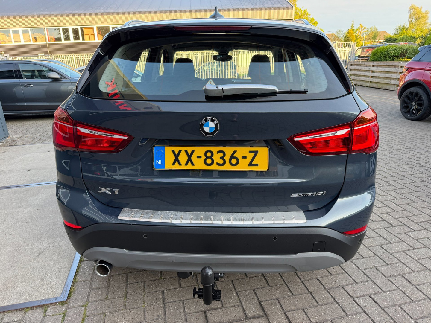 BMW BMW