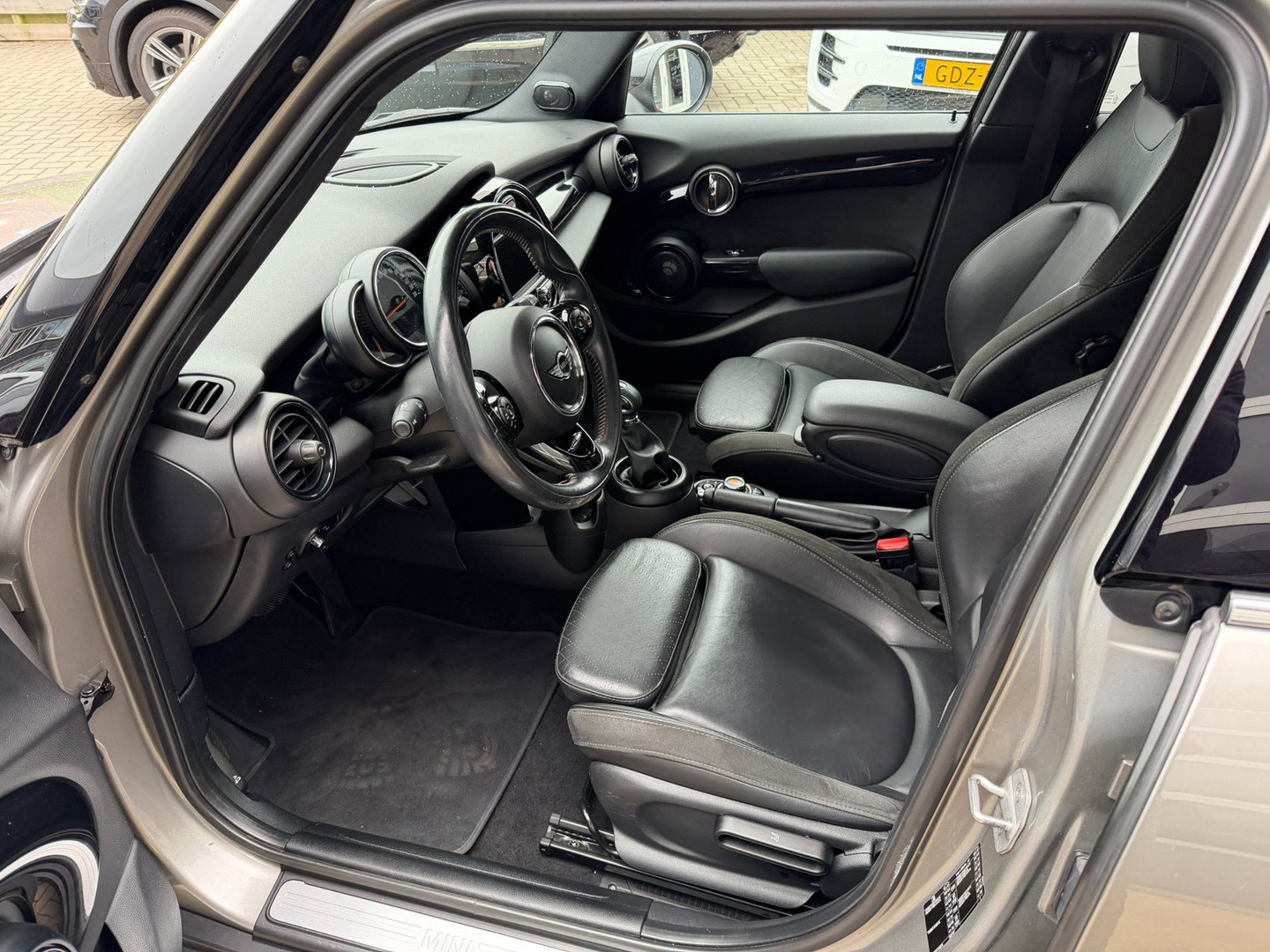 MINI