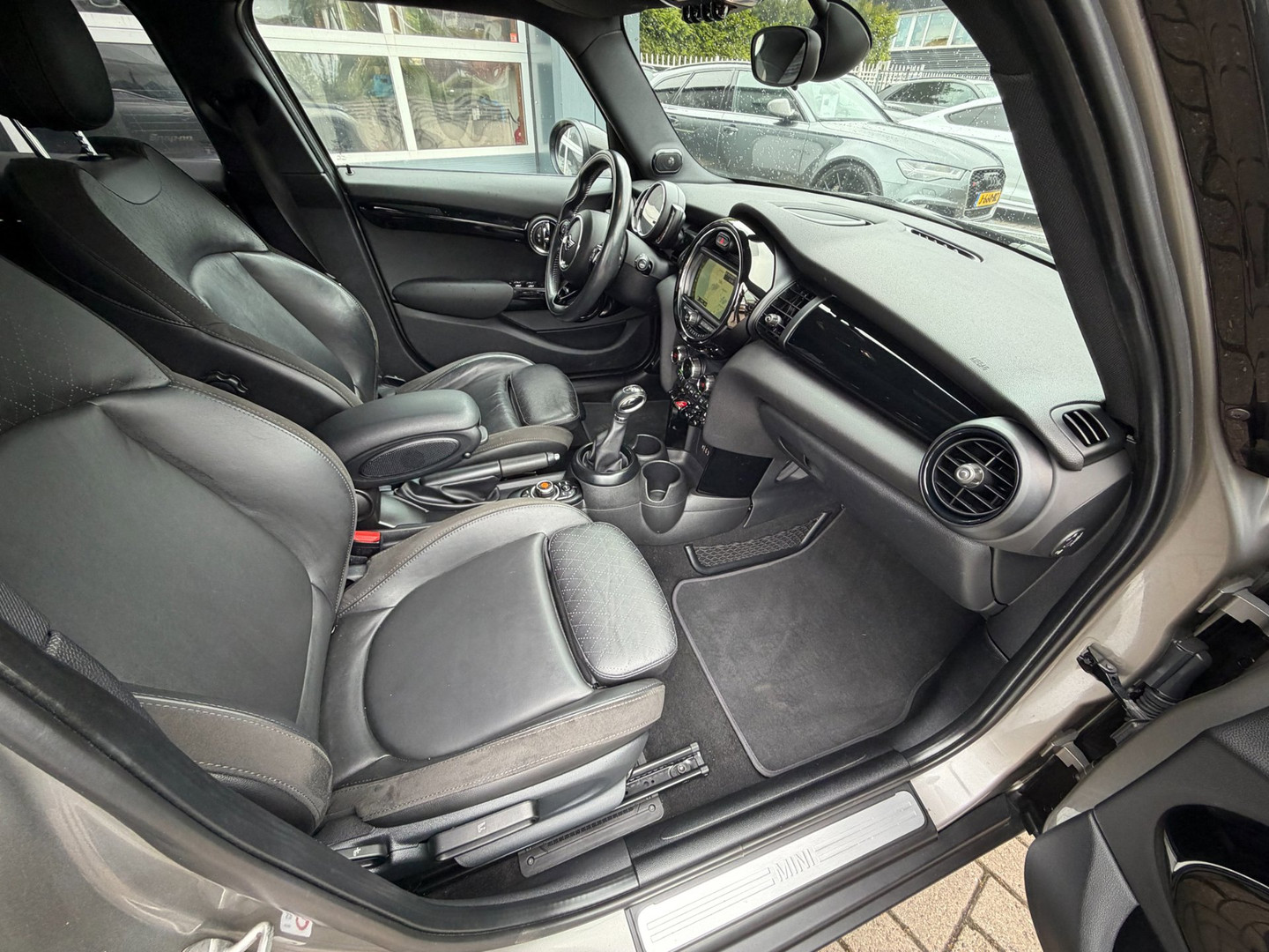 MINI