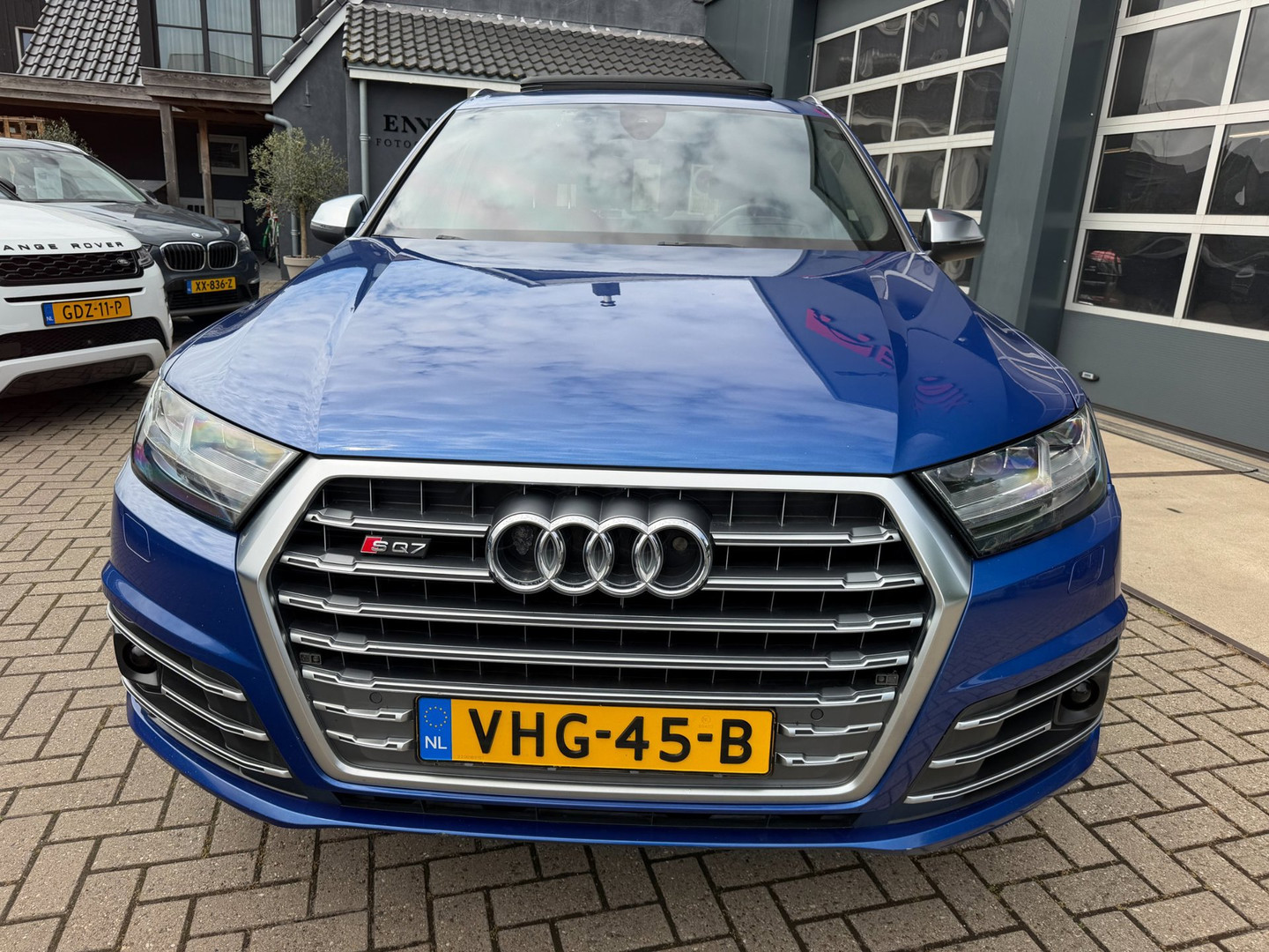 Audi