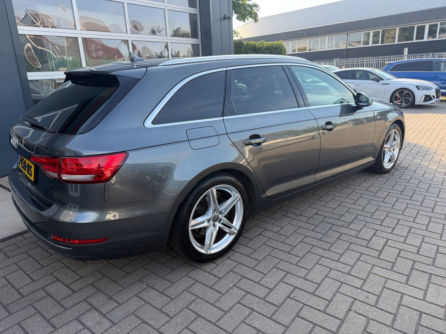 Audi