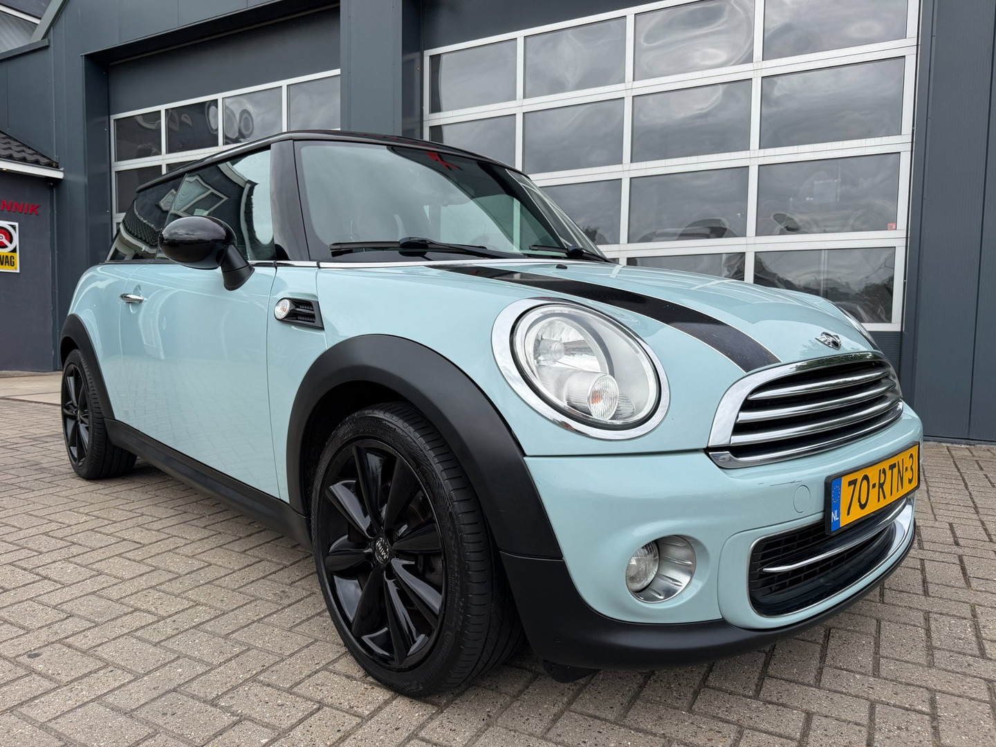 MINI