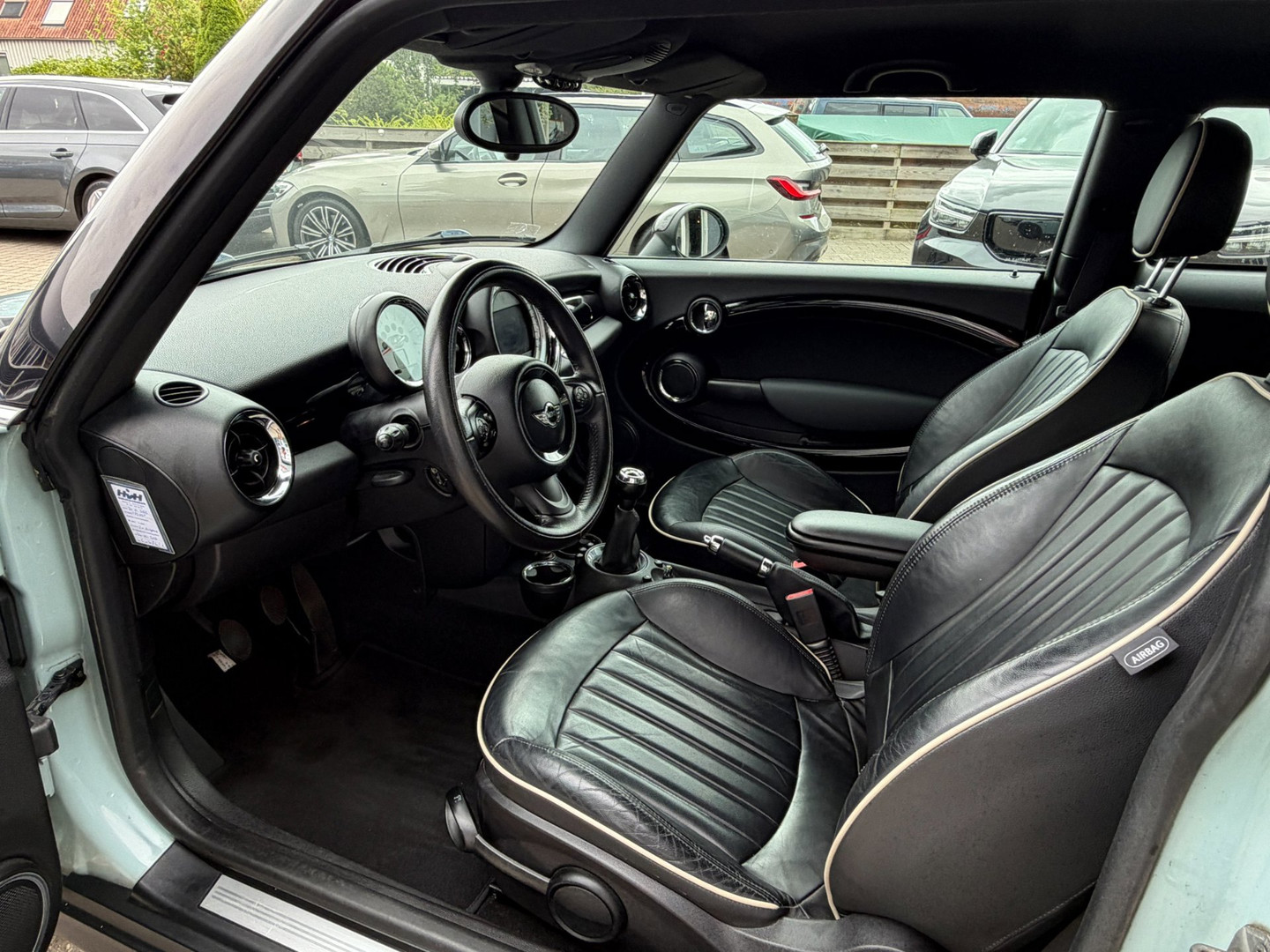 MINI