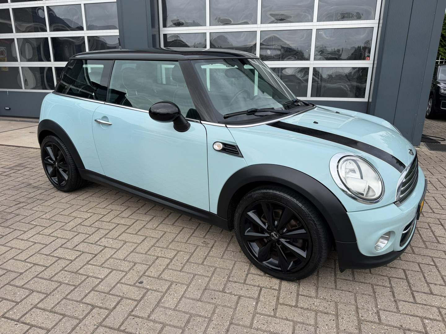 MINI