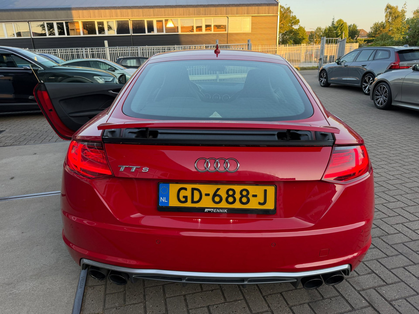 Audi