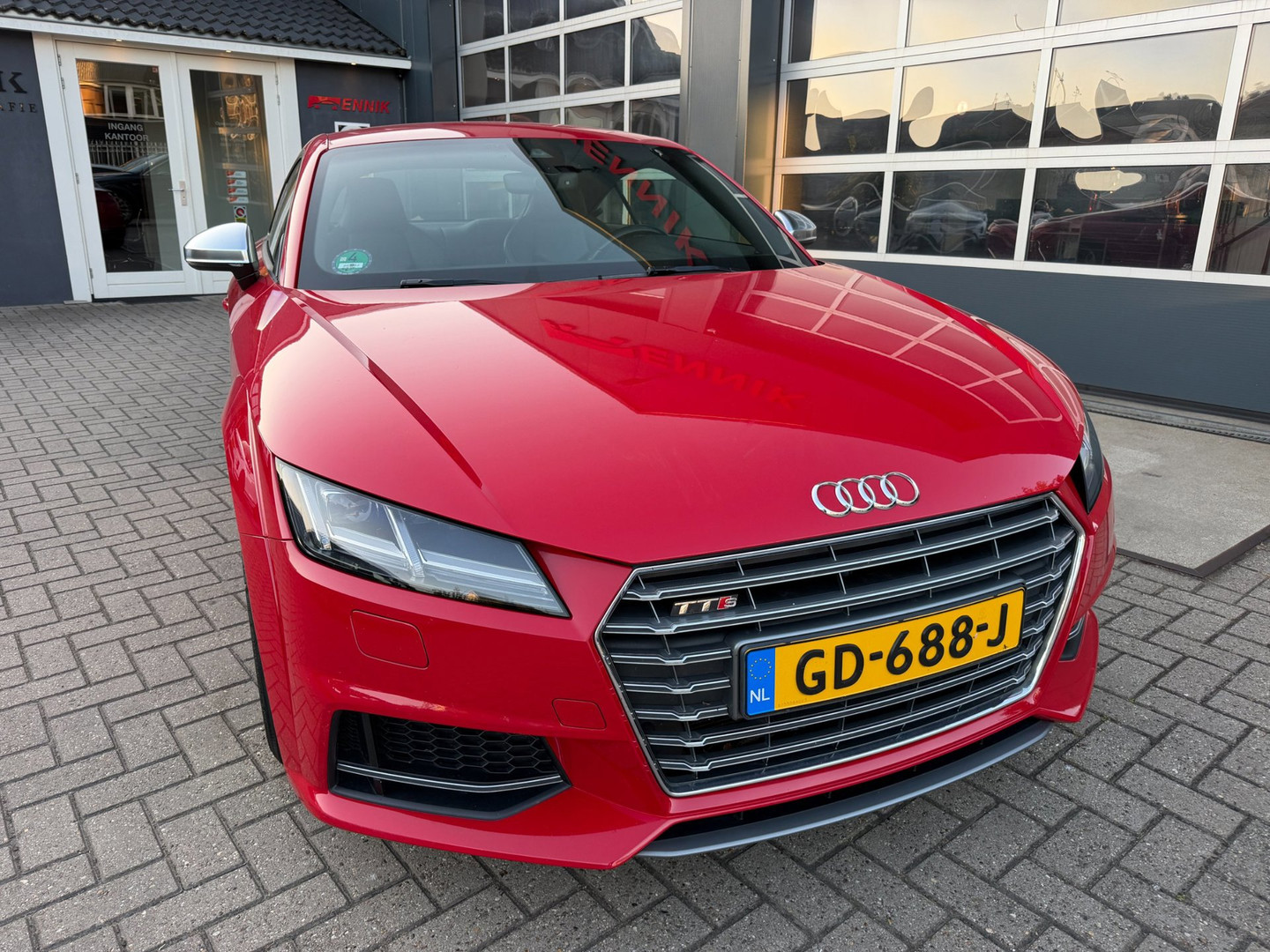 Audi