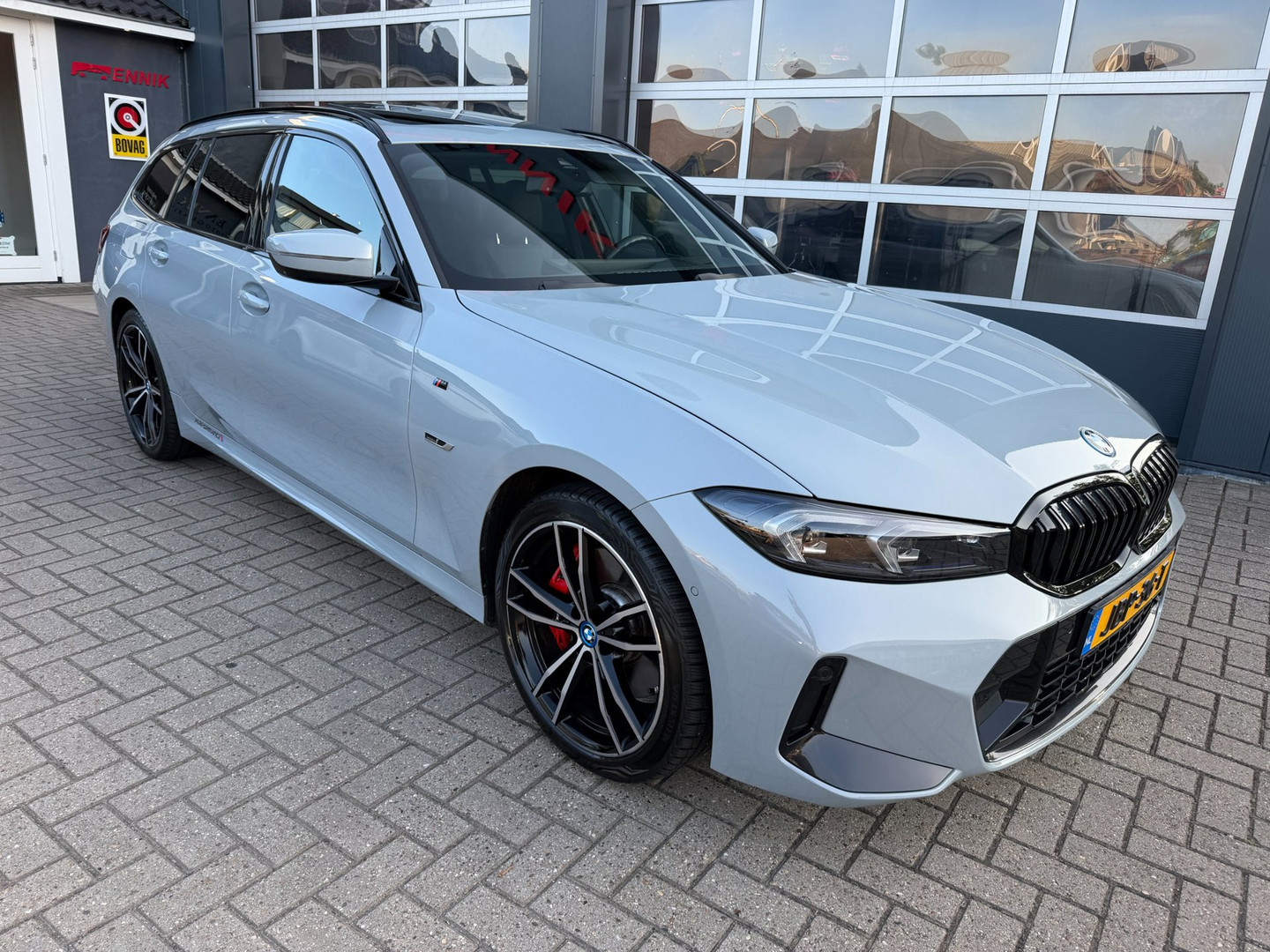 BMW