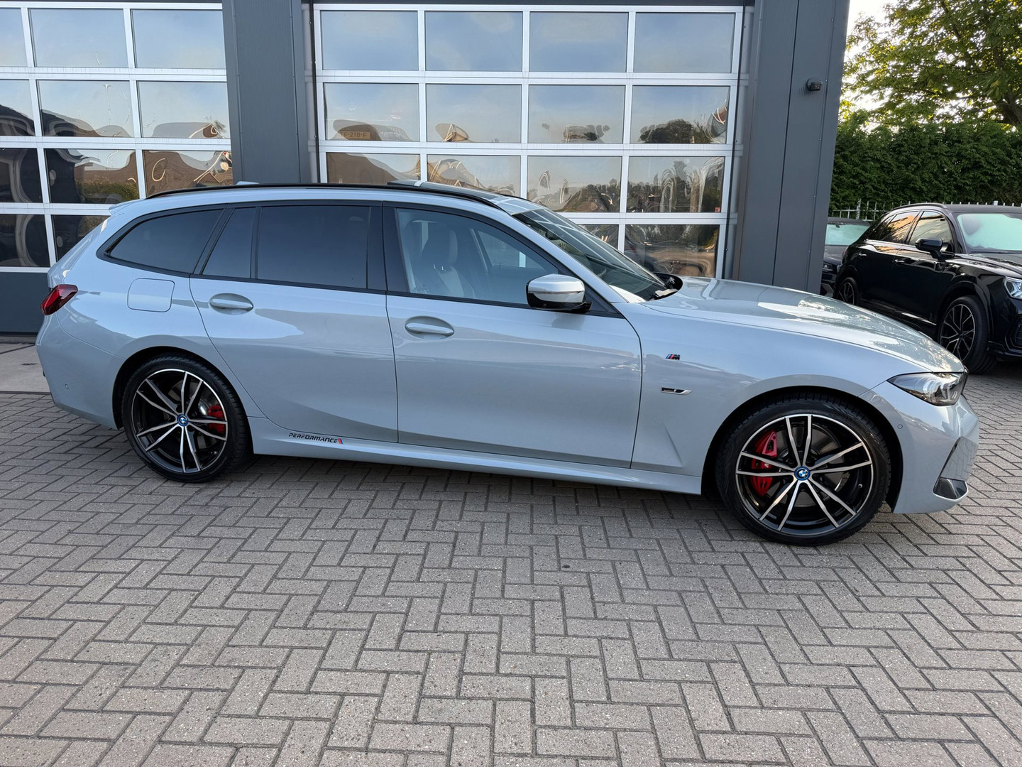 BMW