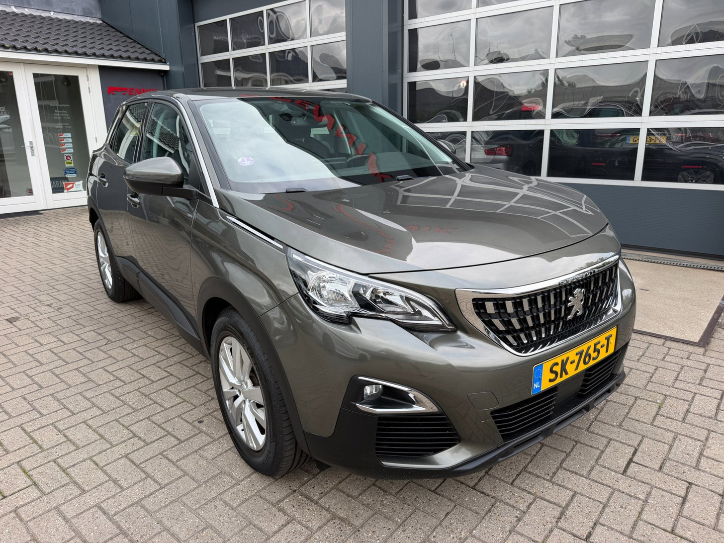 Peugeot