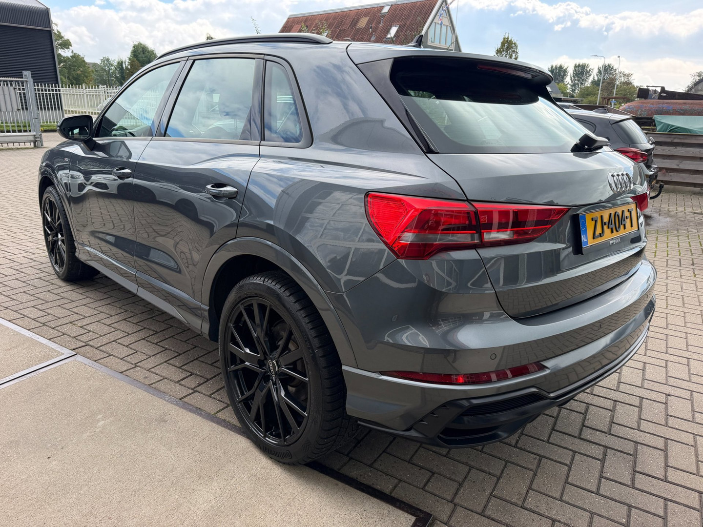 Audi