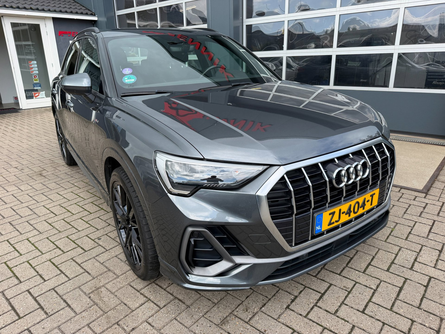 Audi
