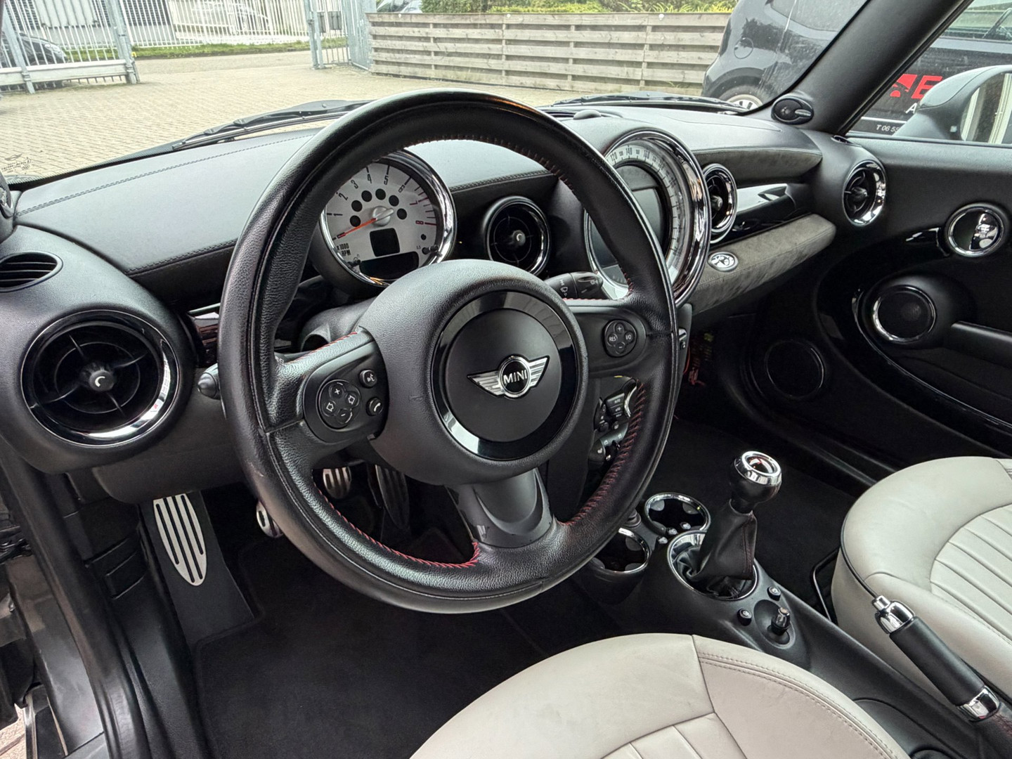 MINI