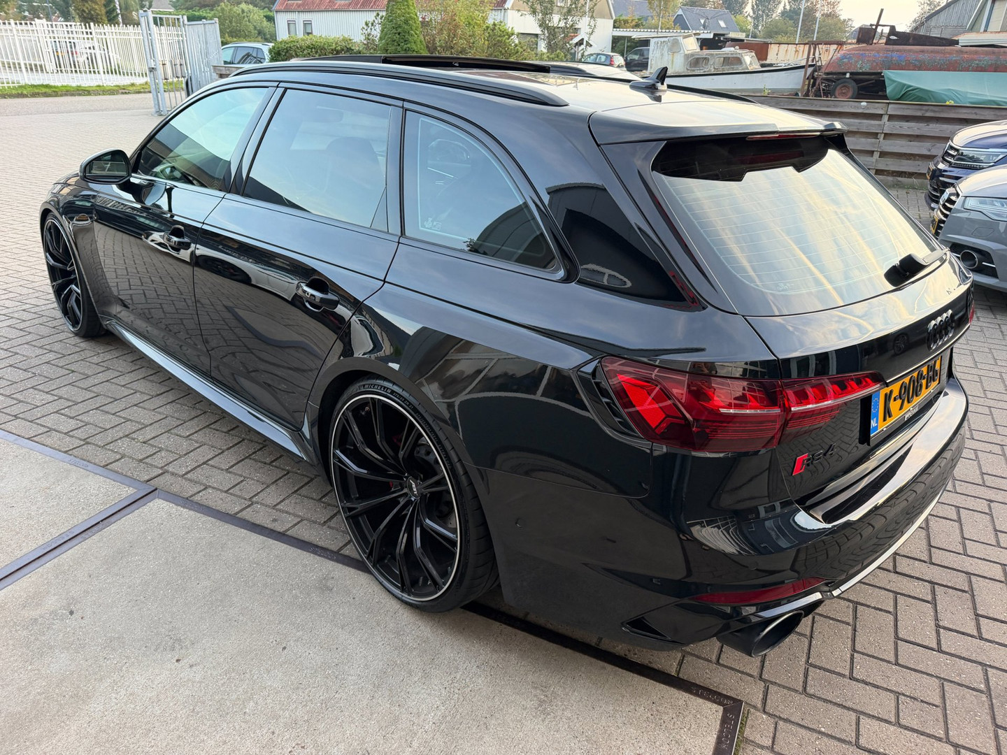 Audi