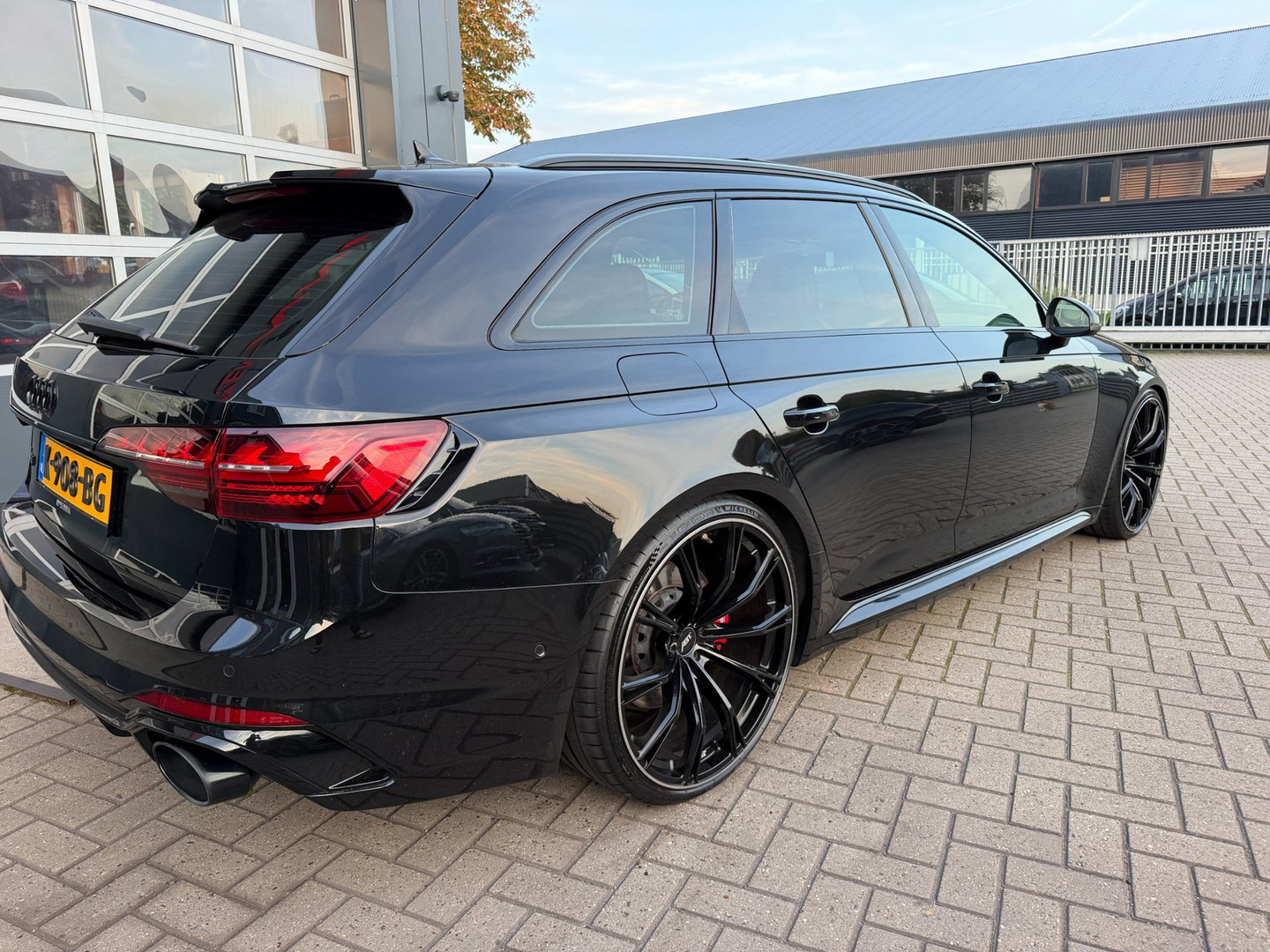 Audi