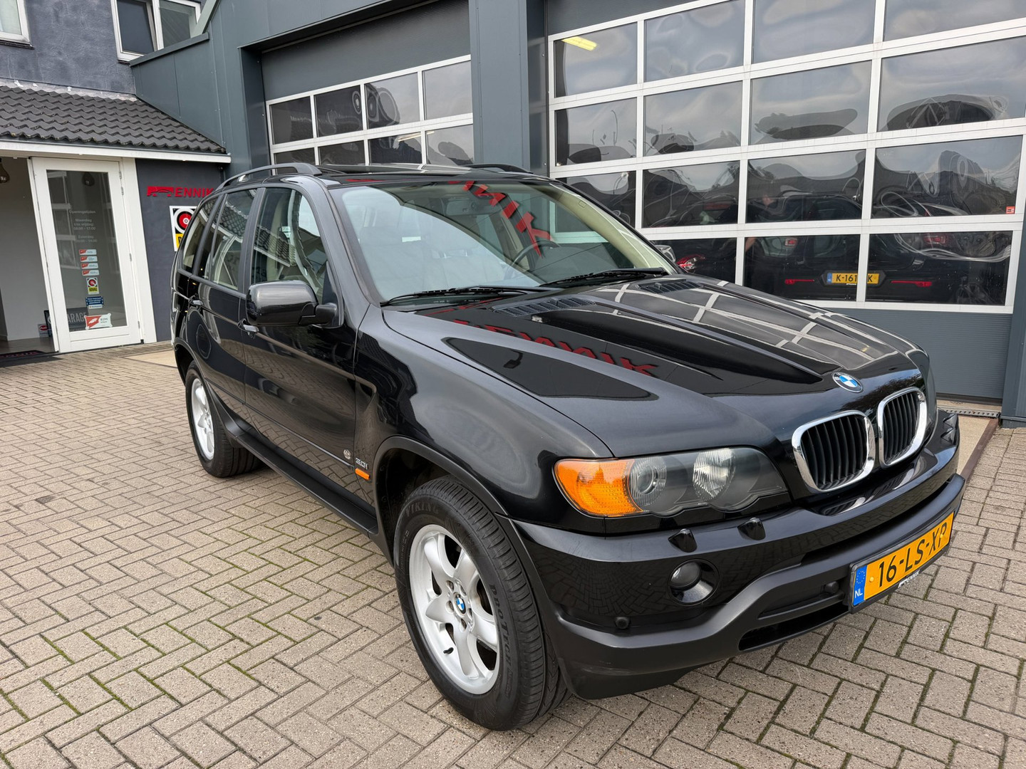 BMW