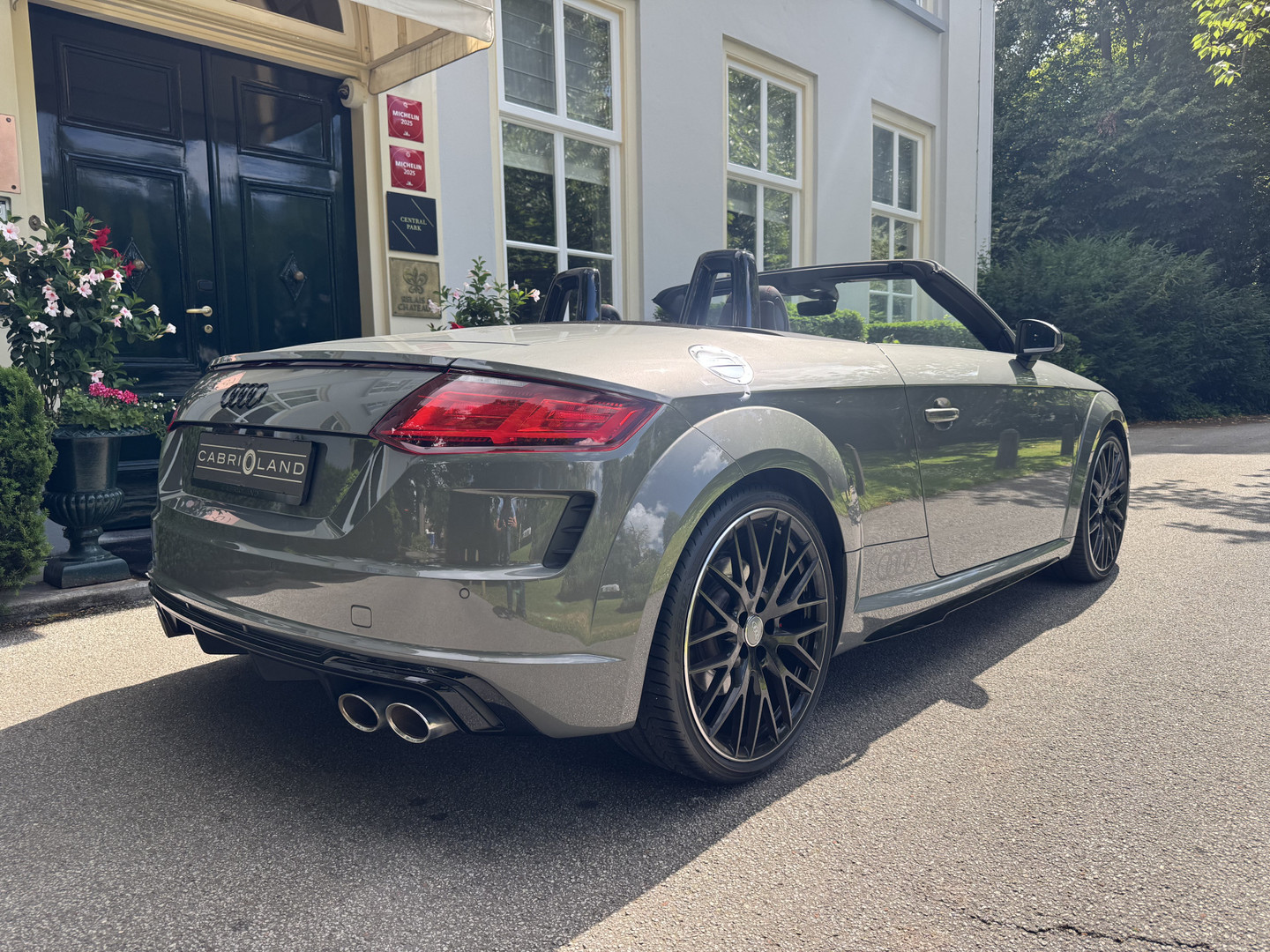 Audi