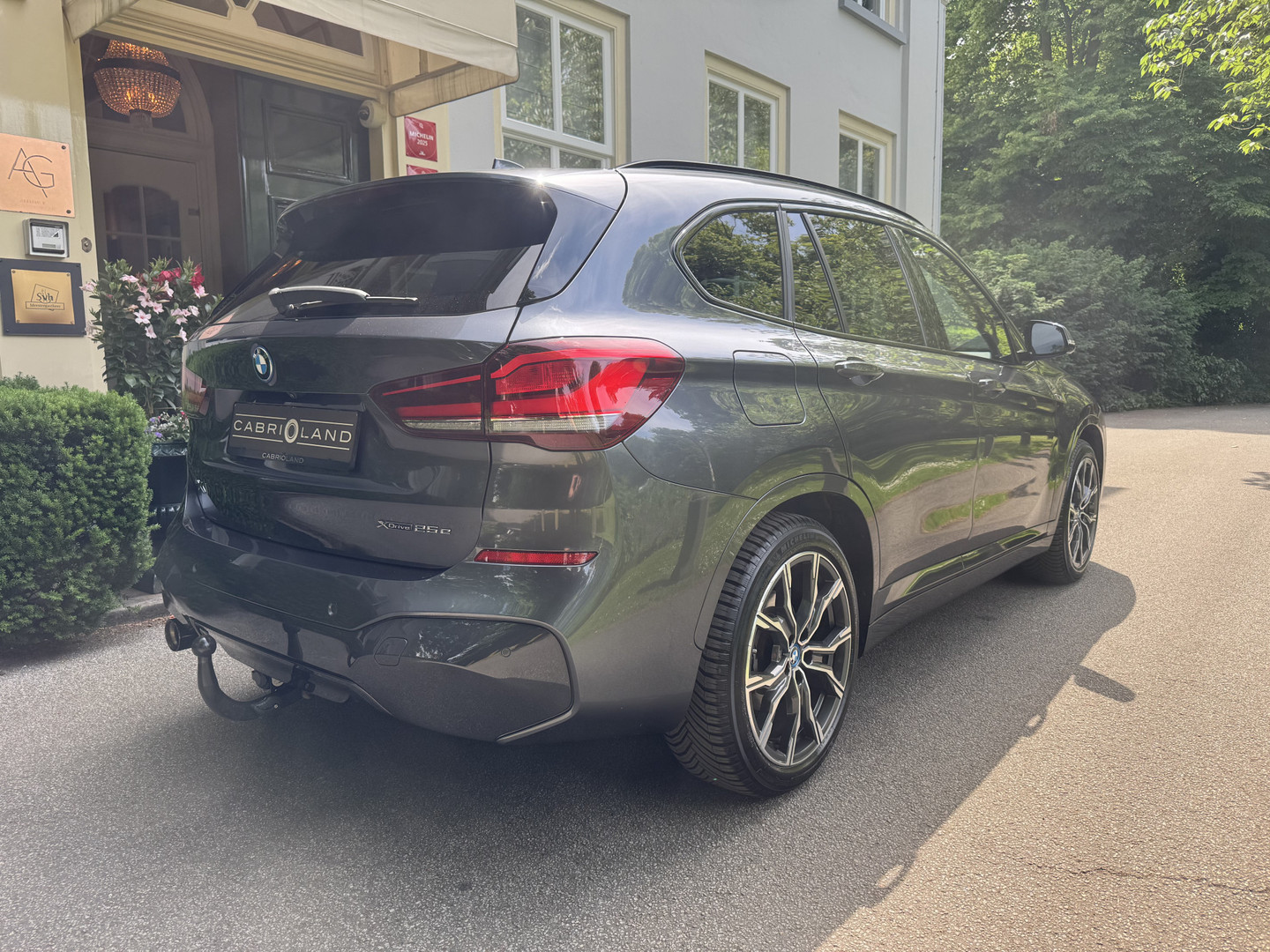 BMW