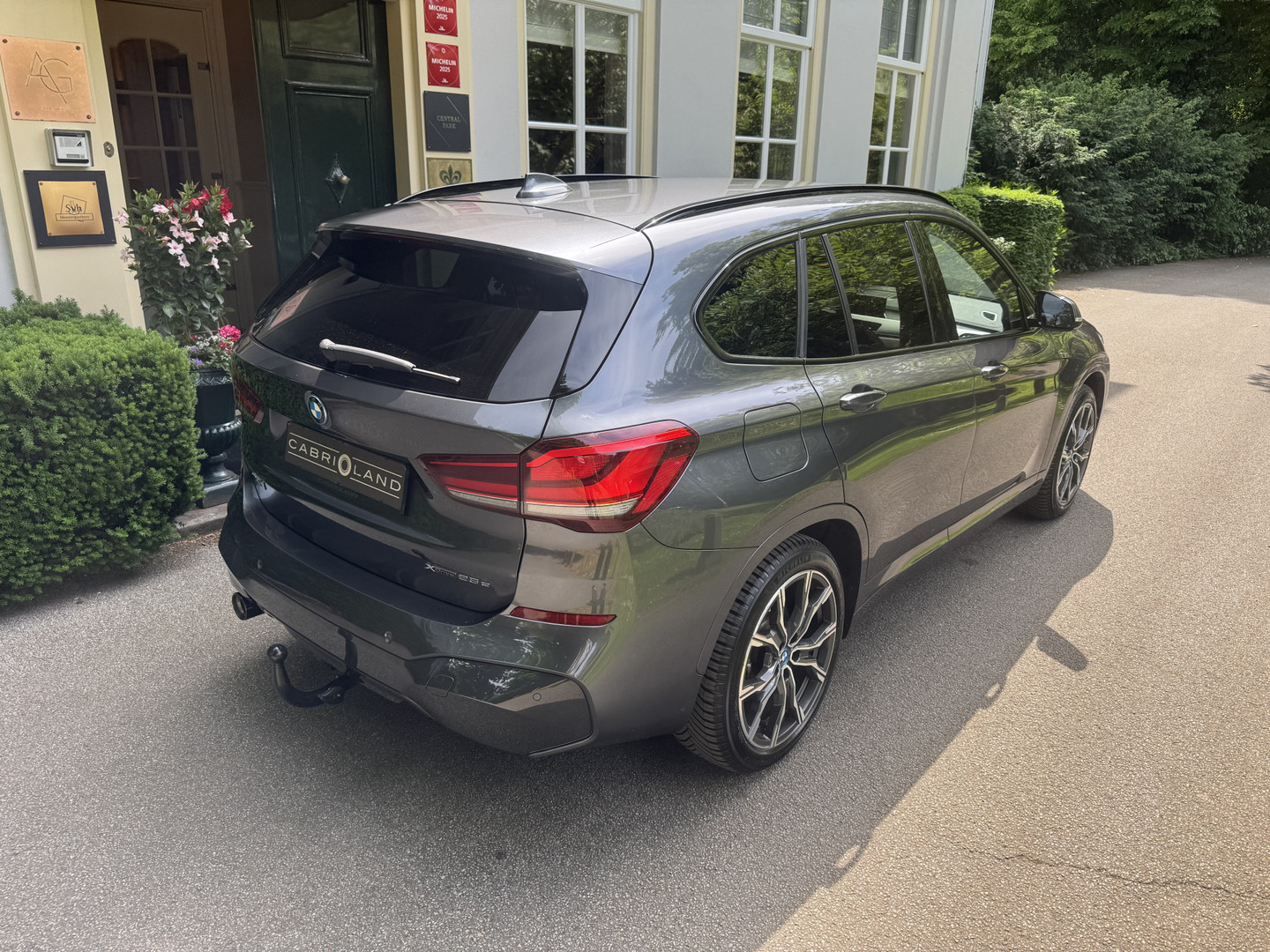 BMW