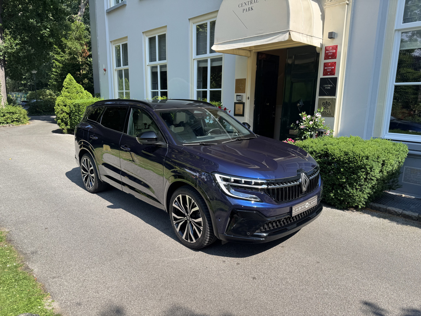 Renault Renault