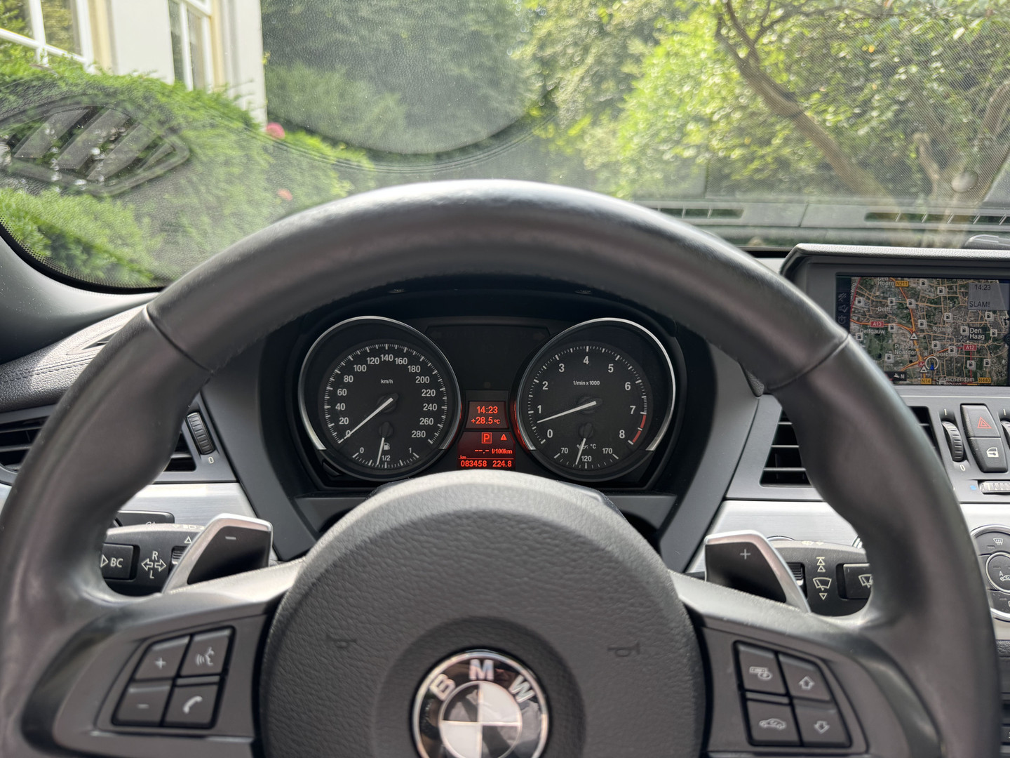 BMW BMW