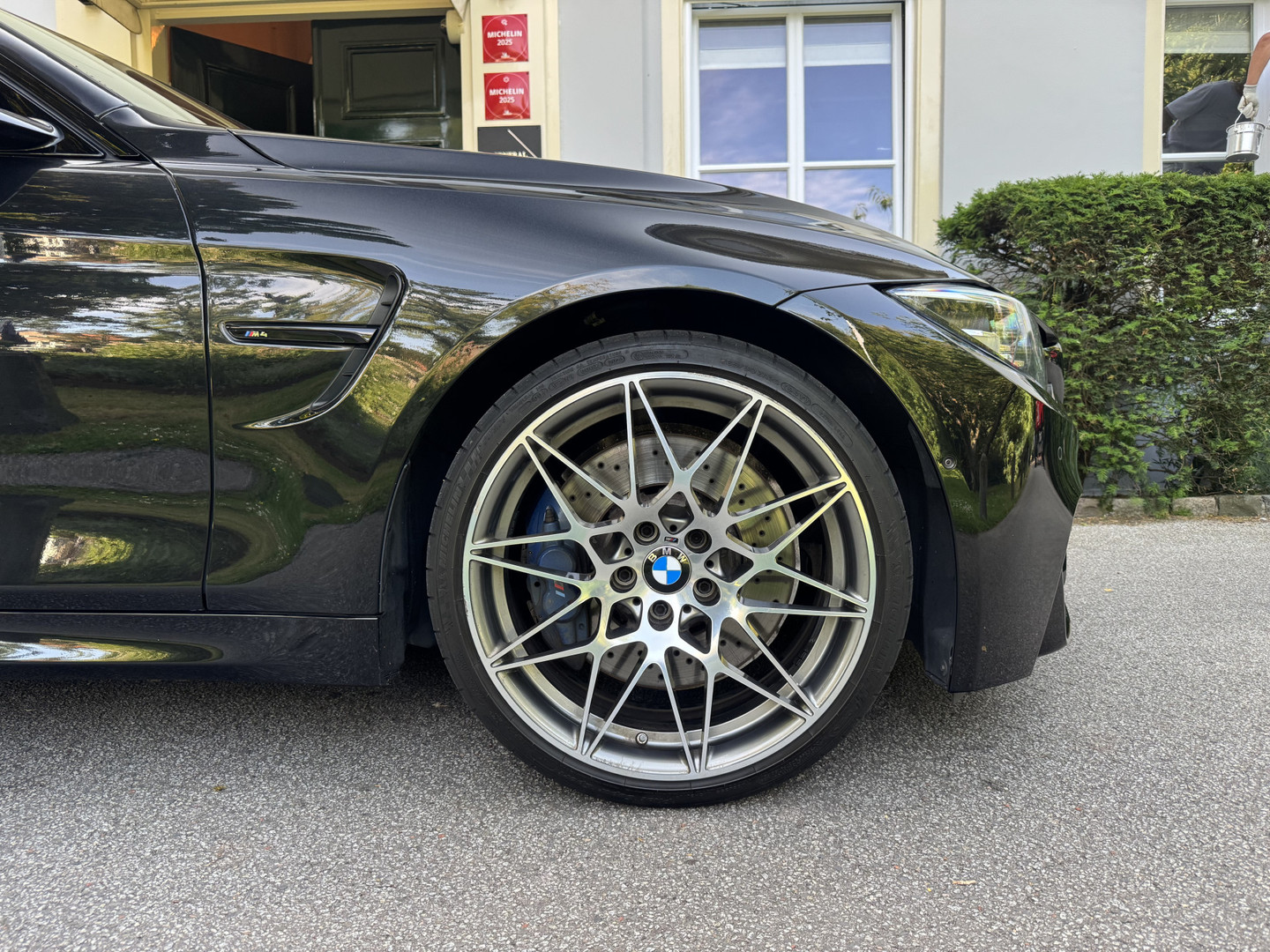 BMW