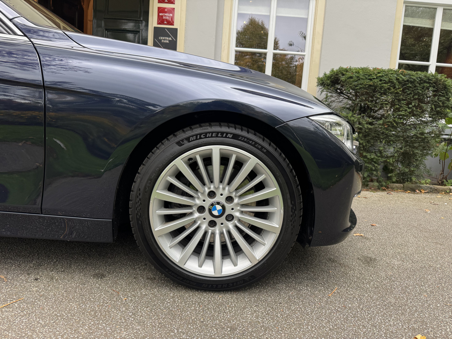 BMW