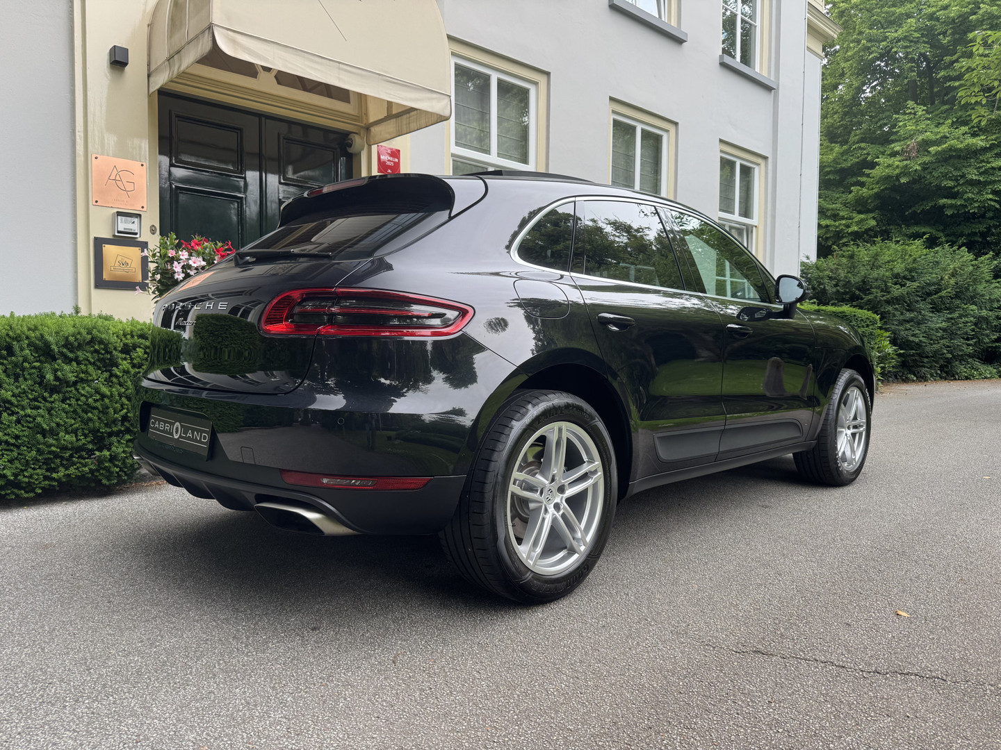 Porsche