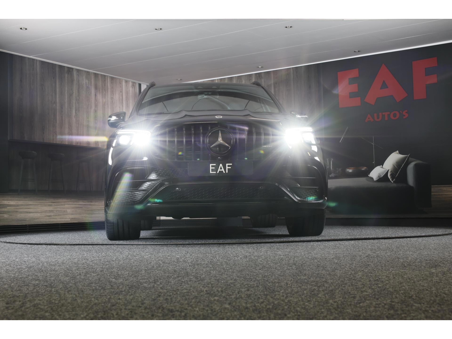 Mercedes-Benz Mercedes-Benz