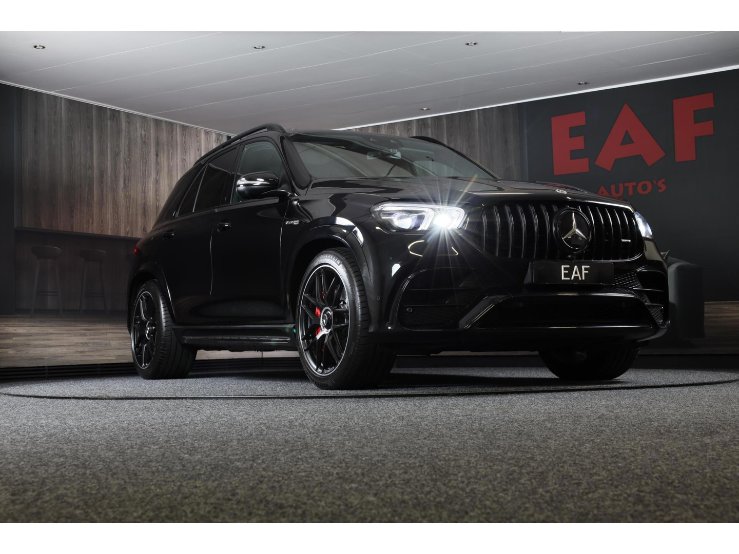 Mercedes-Benz Mercedes-Benz