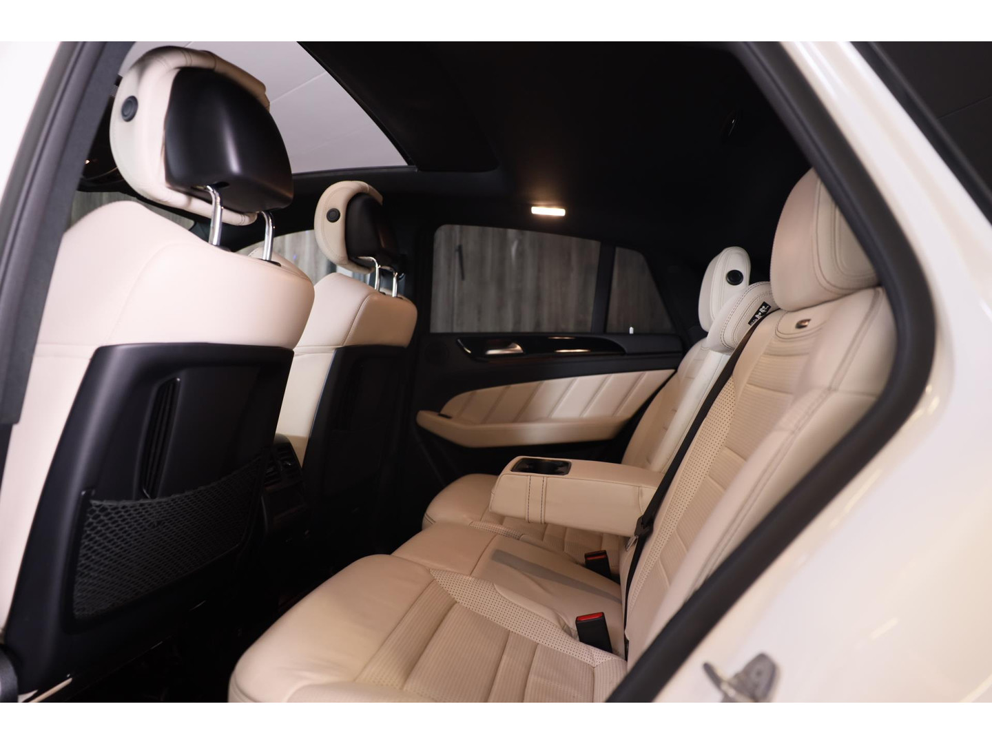 Mercedes-Benz Mercedes-Benz