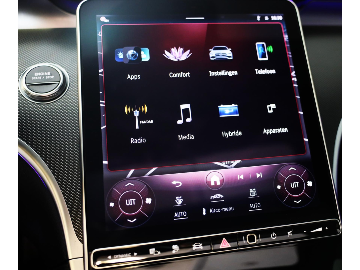 Mercedes-Benz Mercedes-Benz