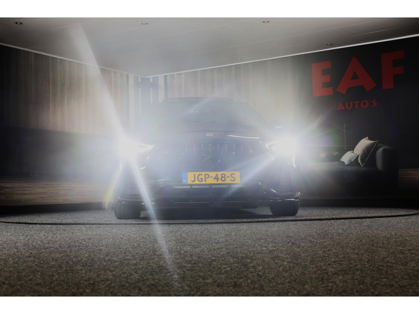 Mercedes-Benz Mercedes-Benz