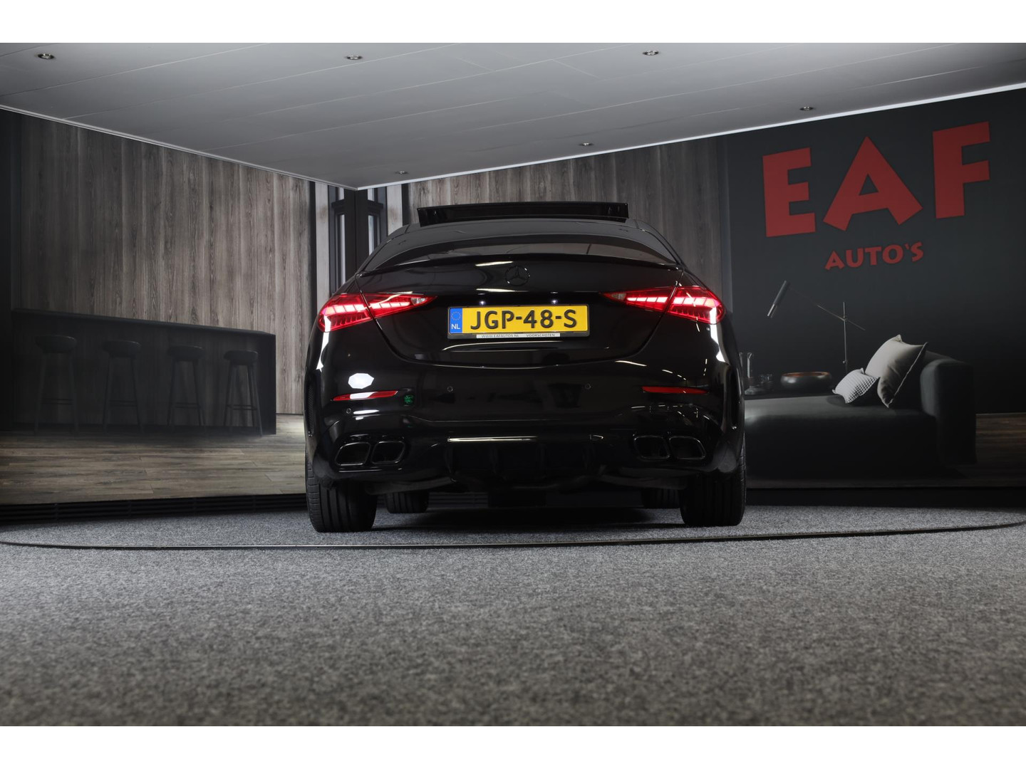 Mercedes-Benz Mercedes-Benz