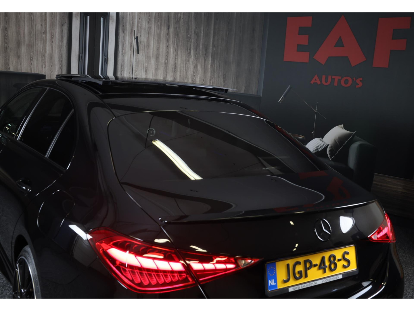 Mercedes-Benz Mercedes-Benz