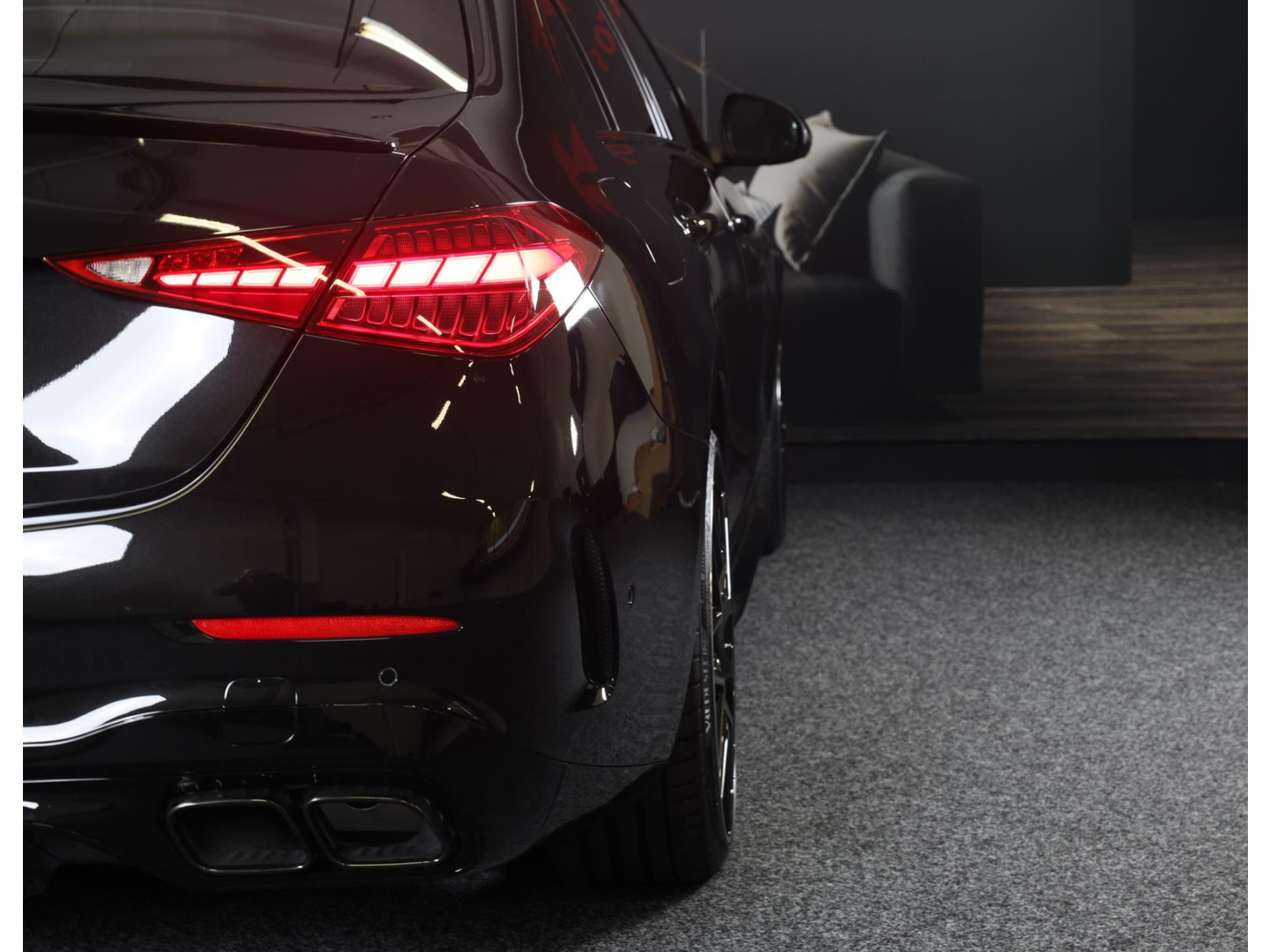 Mercedes-Benz Mercedes-Benz