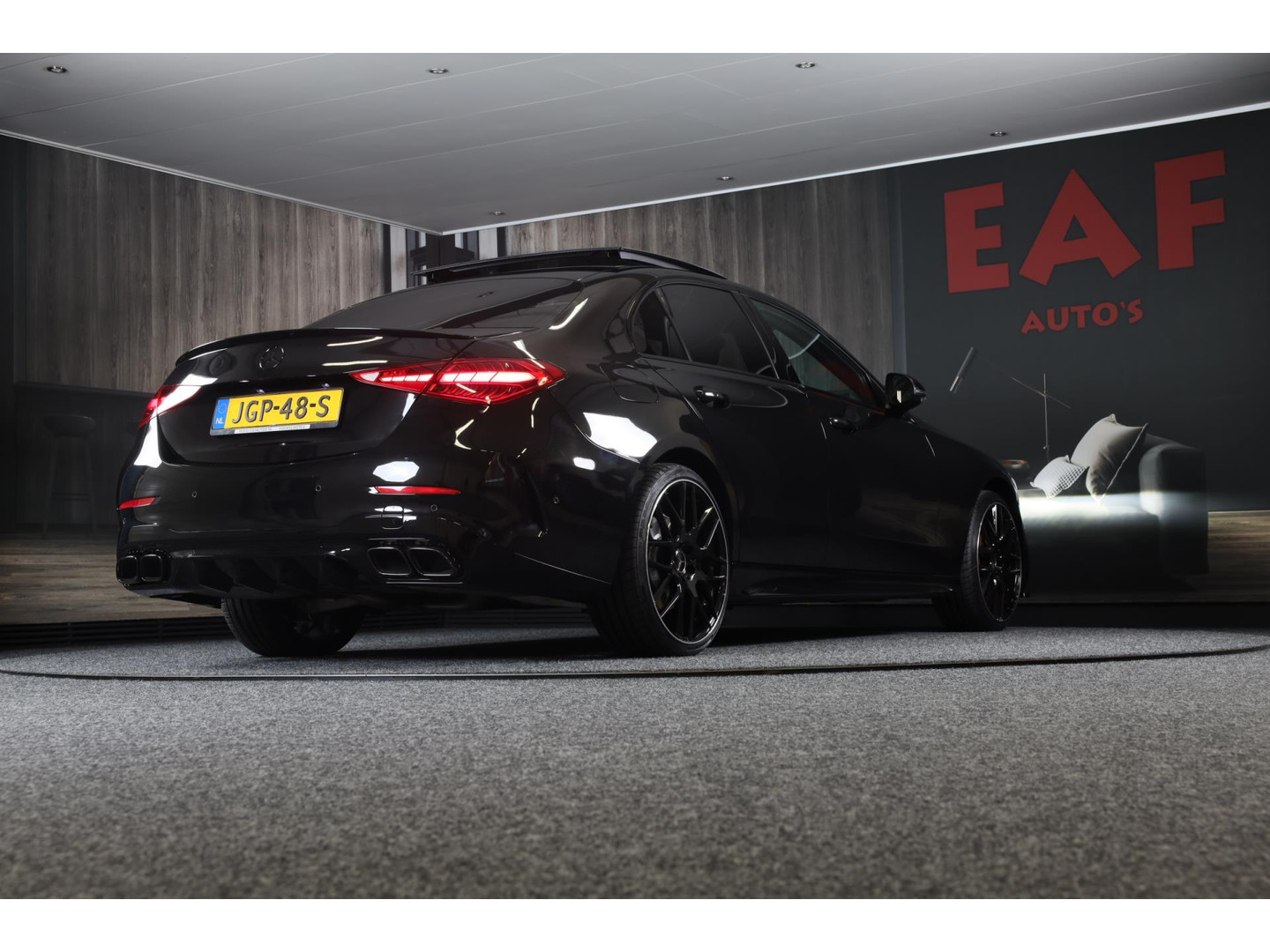 Mercedes-Benz Mercedes-Benz