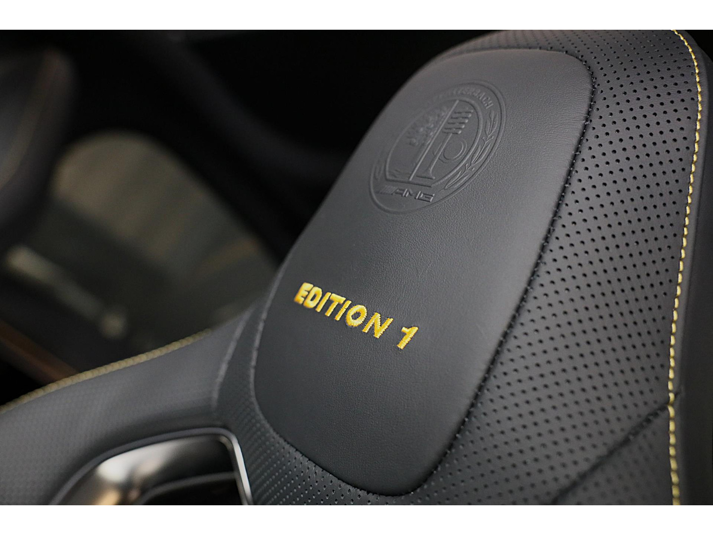 Mercedes-Benz Mercedes-Benz