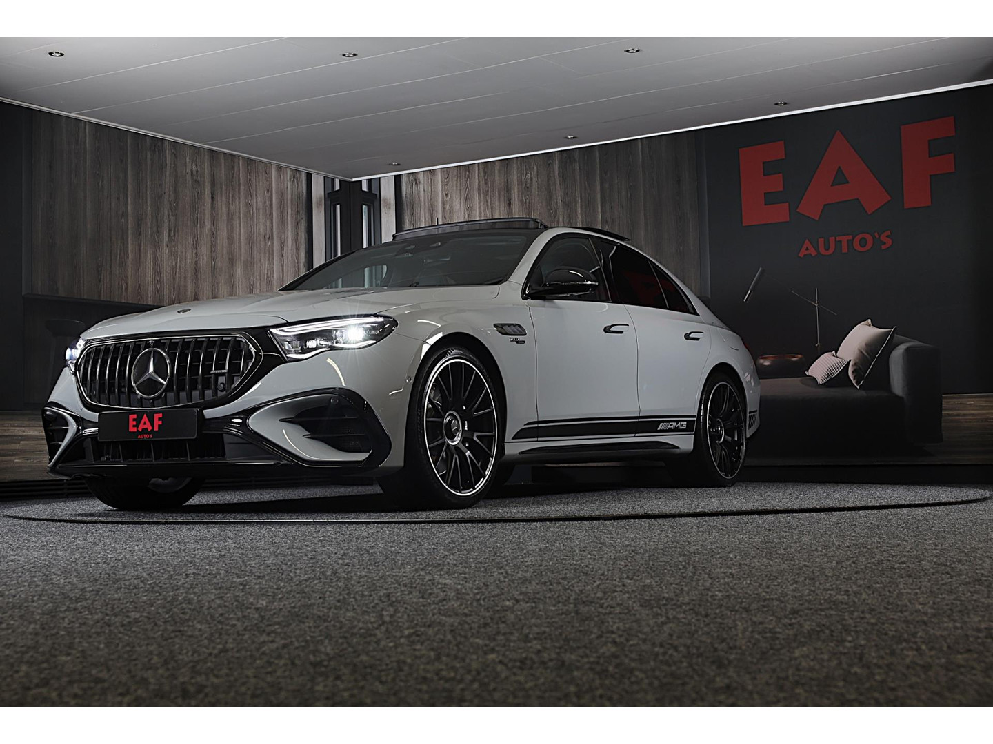 Mercedes-Benz Mercedes-Benz