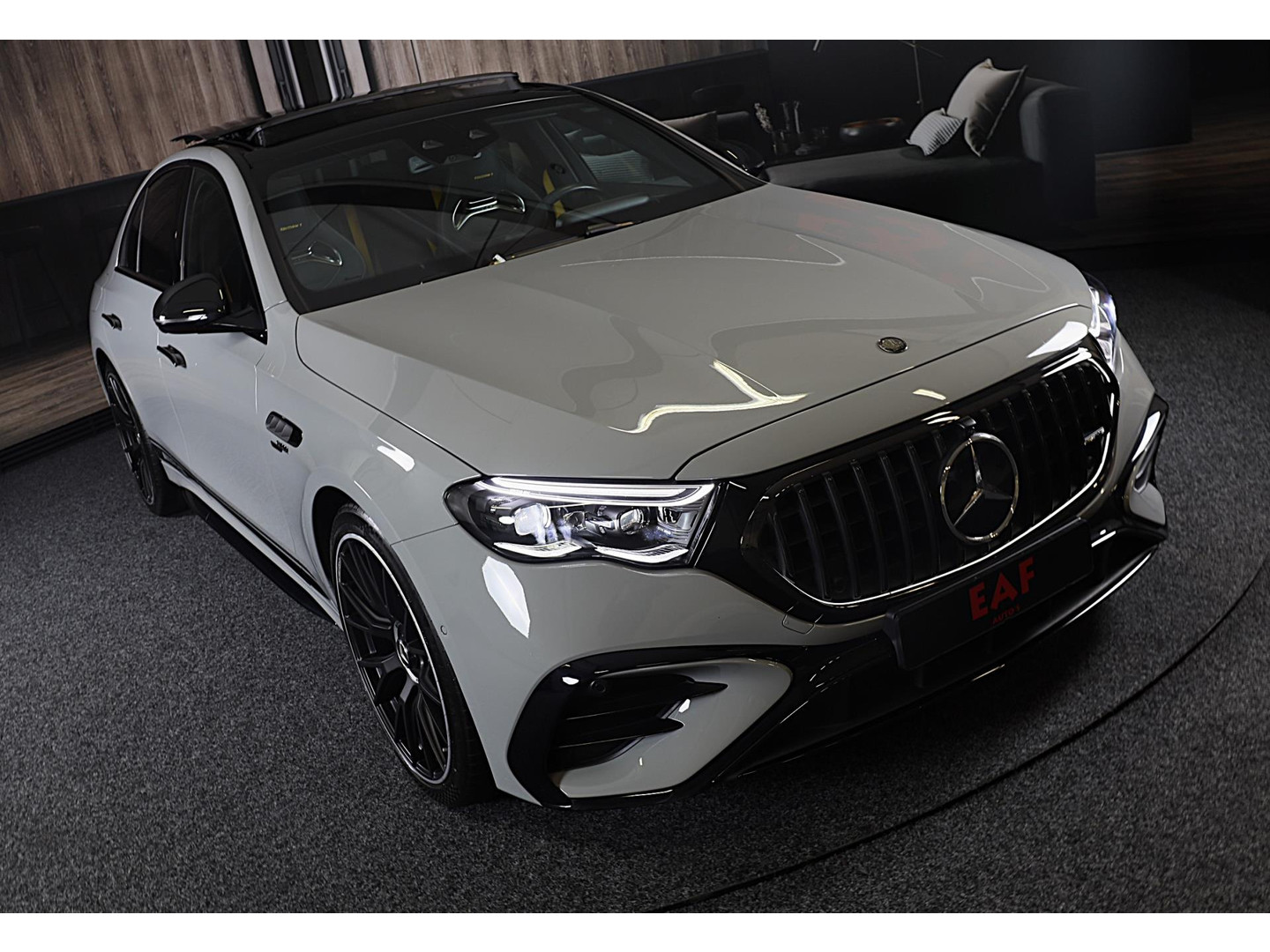 Mercedes-Benz Mercedes-Benz