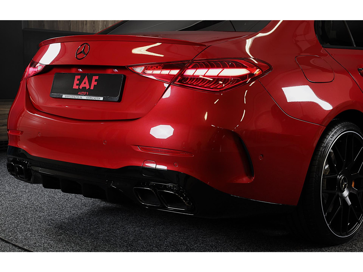 Mercedes-Benz Mercedes-Benz