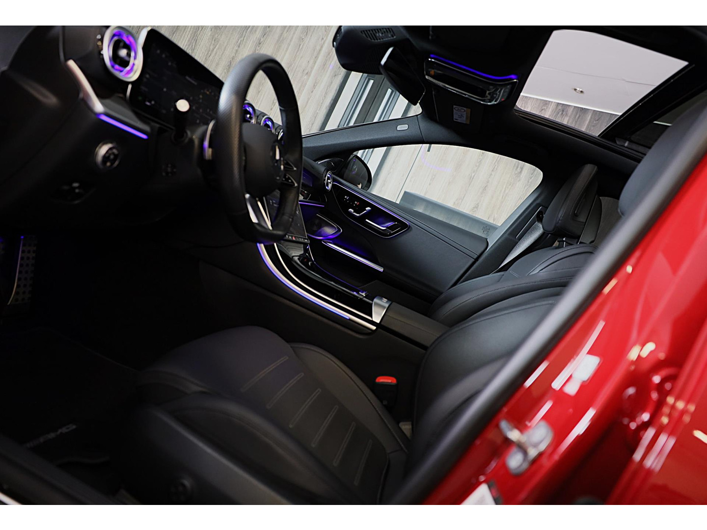 Mercedes-Benz Mercedes-Benz