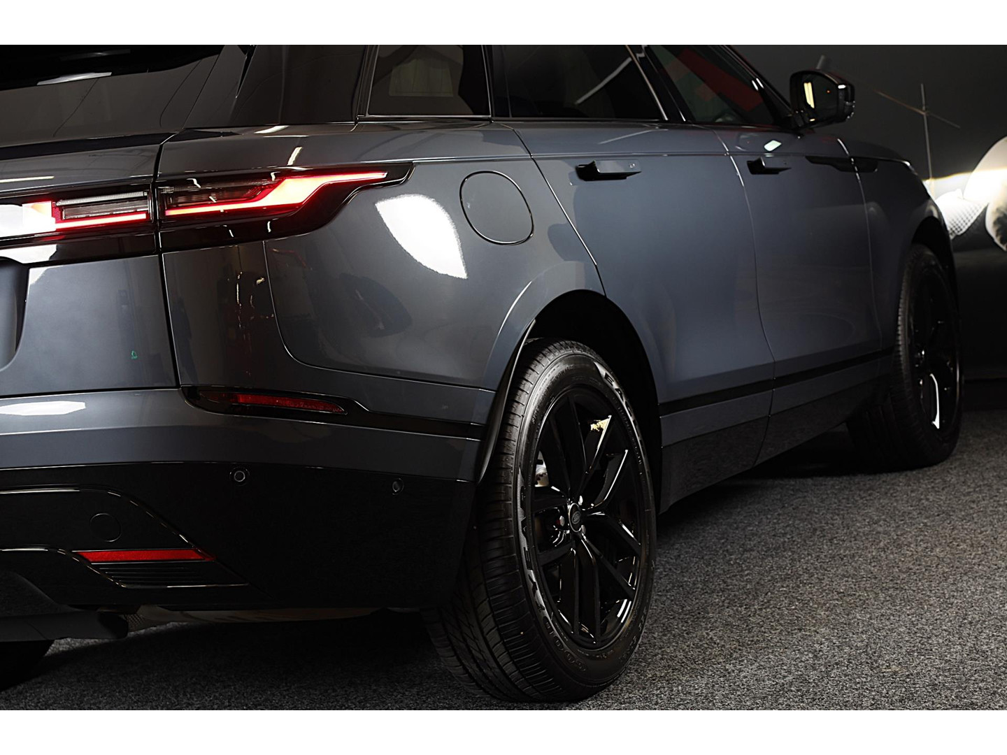 Land Rover Land Rover