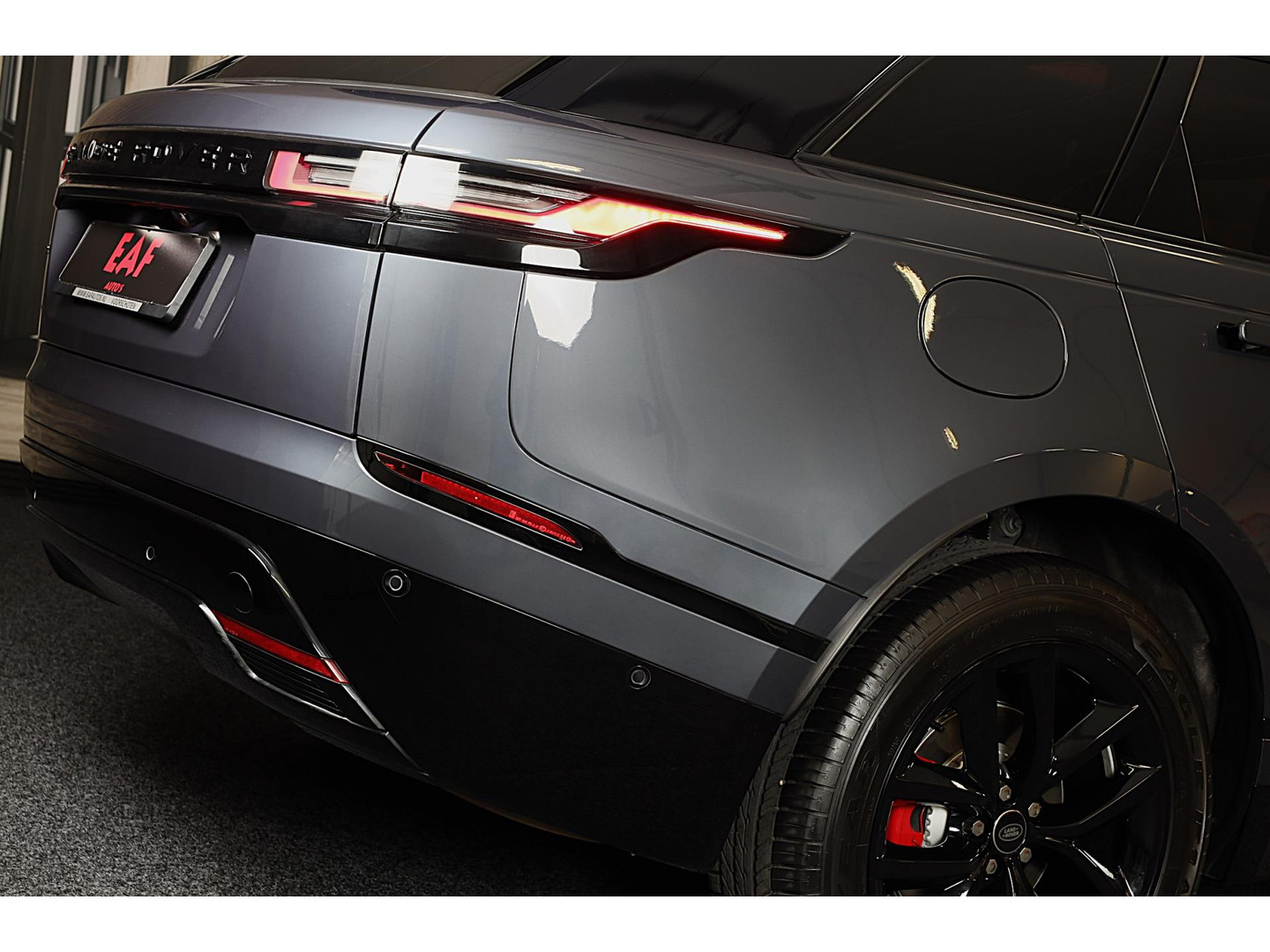 Land Rover Land Rover